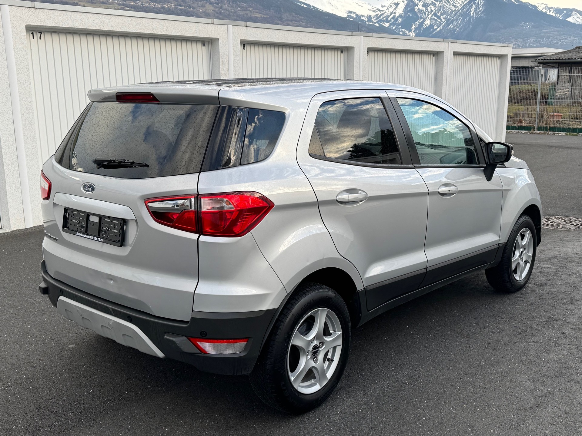FORD EcoSport 1.0 SCTi Titanium-image-2
