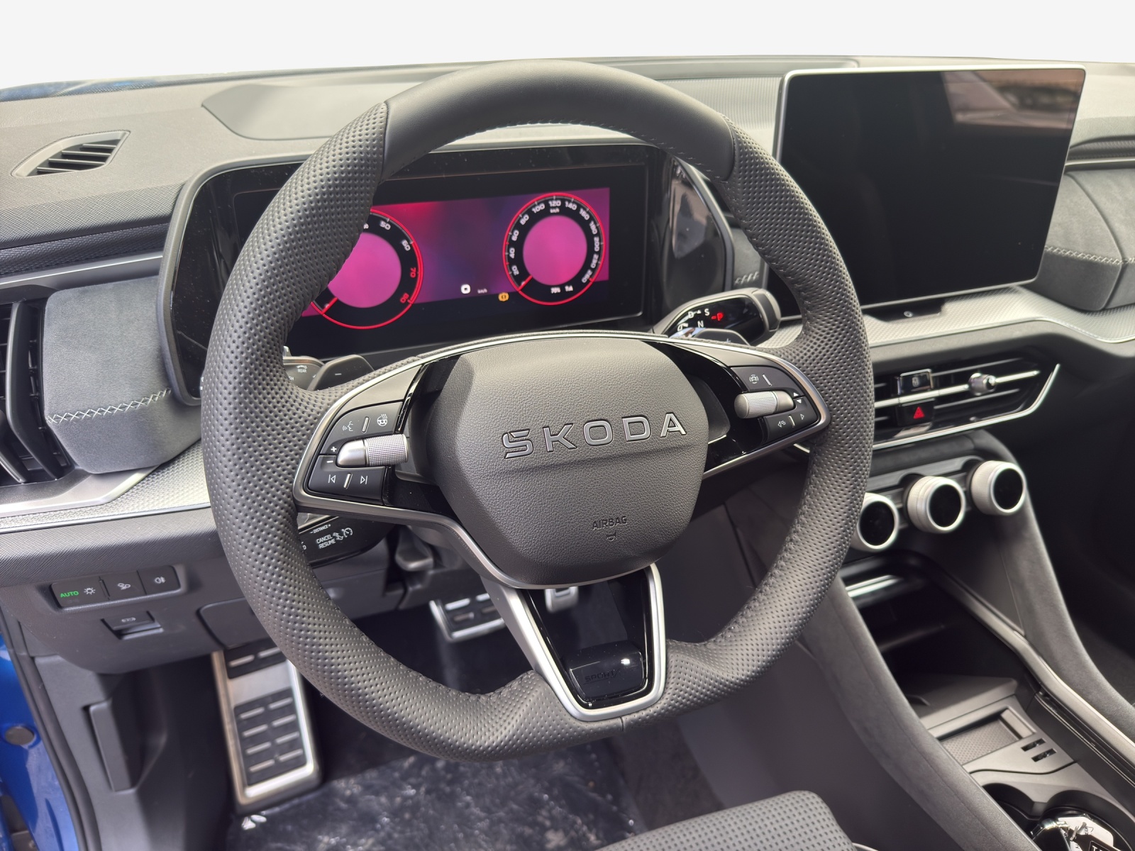 SKODA Kodiaq 2.0 TSI Sportline 4x4-image-9