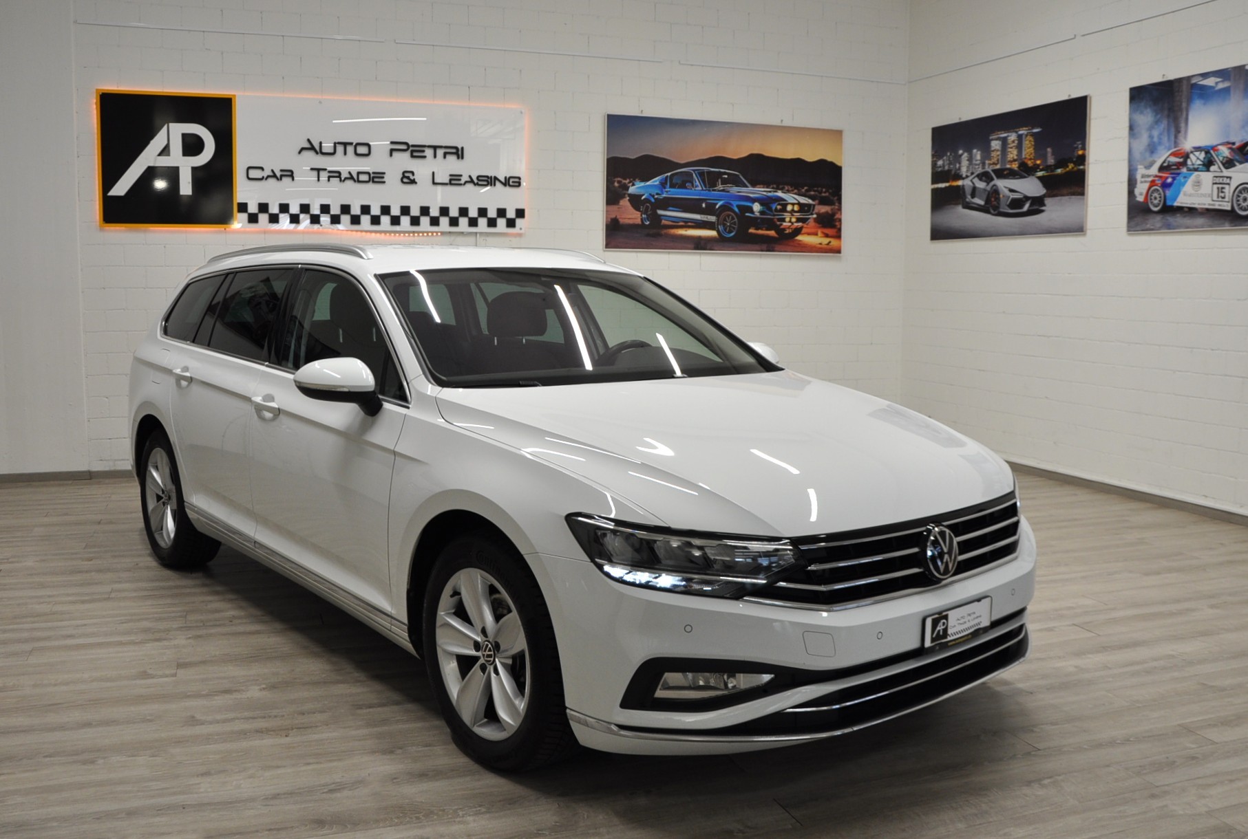VW Passat 2.0 TDI BMT Elegance 4Motion DSG-image-6