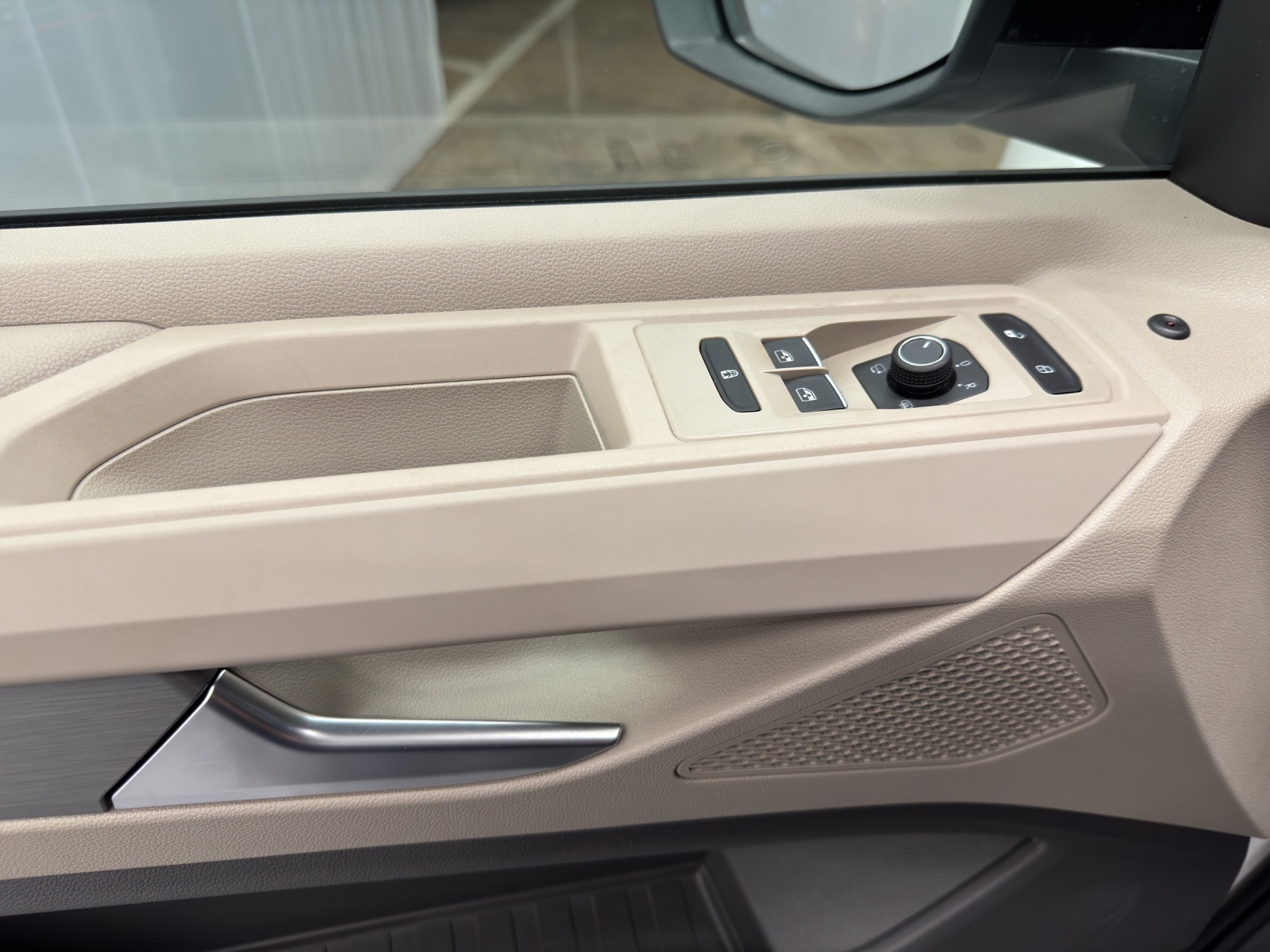 VW T7 California 2.0 TSI Ocean Liberty DSG-image-14