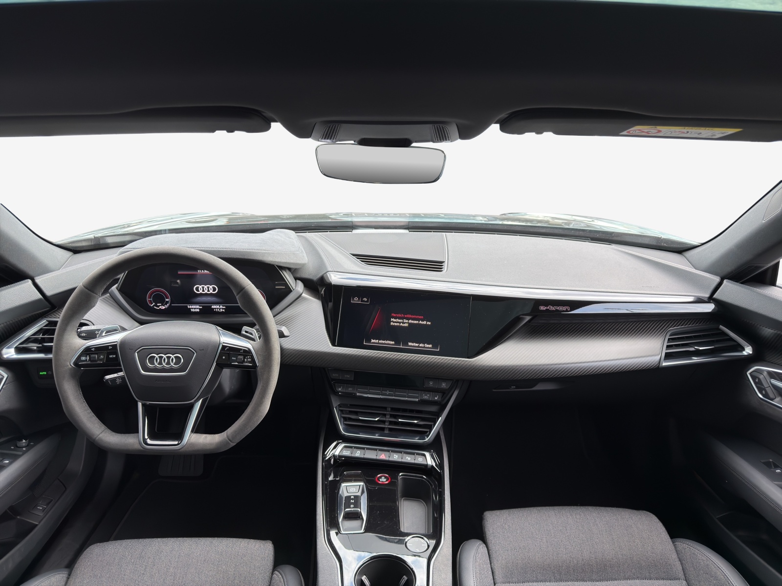 AUDI e-tron GT quattro-image-9