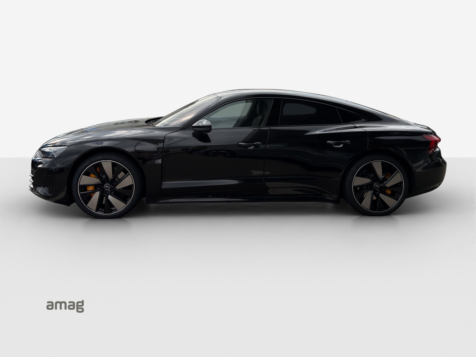 AUDI e-tron GT quattro-image-1
