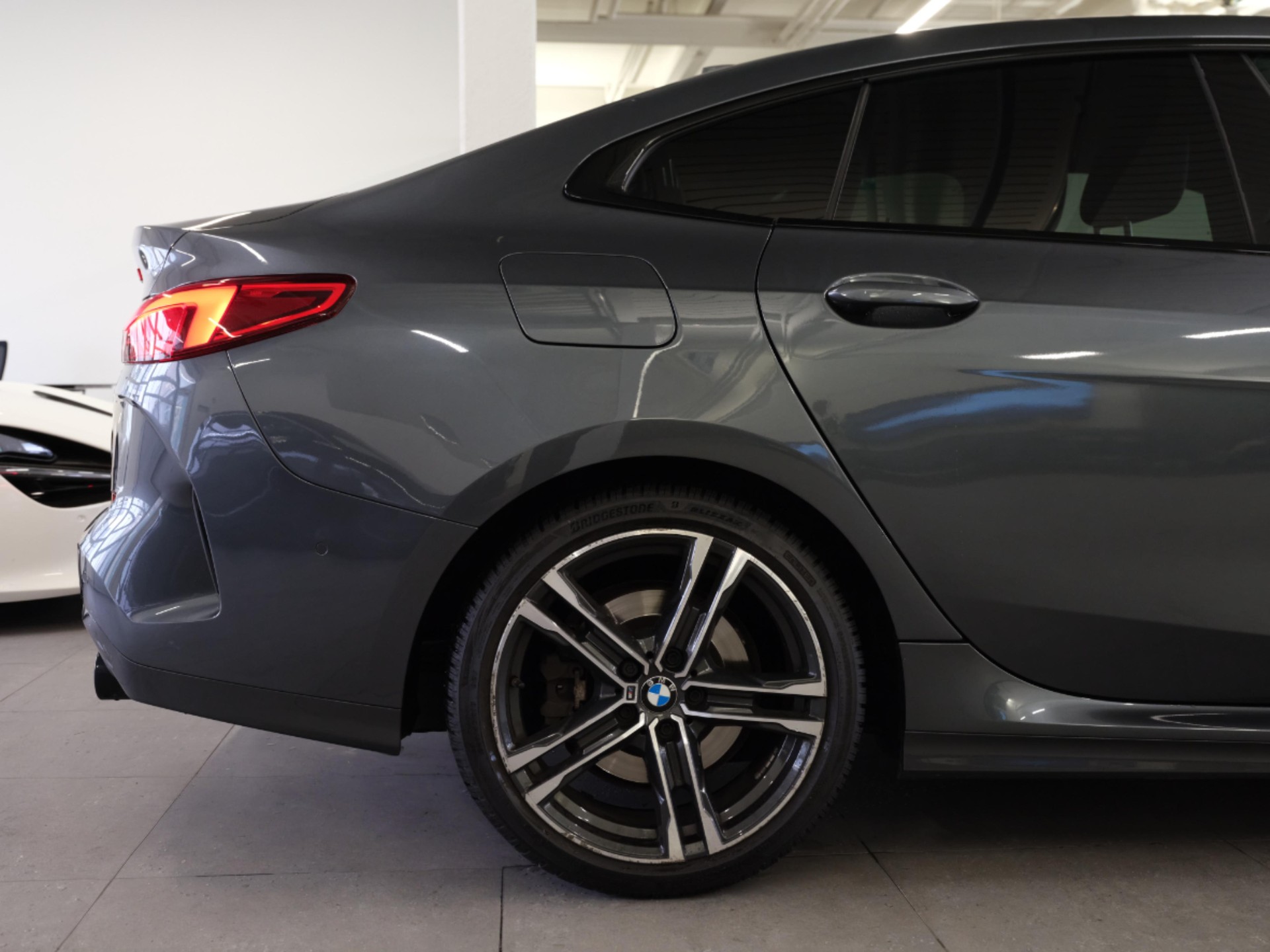 BMW 220d Gran Coupé xDrive M Sport Steptronic *Driving Assistant* *Head-Up Display* *Komfortzugang*-image-11