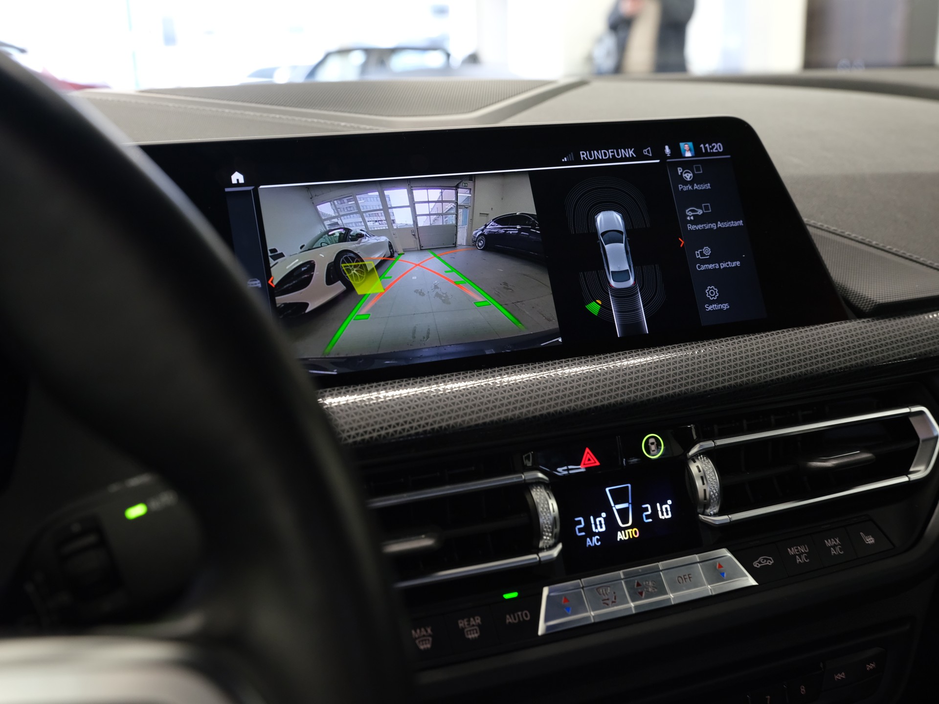 BMW 220d Gran Coupé xDrive M Sport Steptronic *Driving Assistant* *Head-Up Display* *Komfortzugang*-image-19