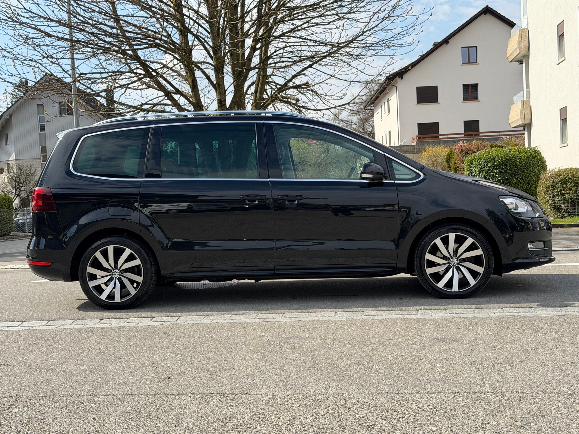 VW Sharan 2.0 TDI BMT Highline 4Motion 7 Sitze-image-3