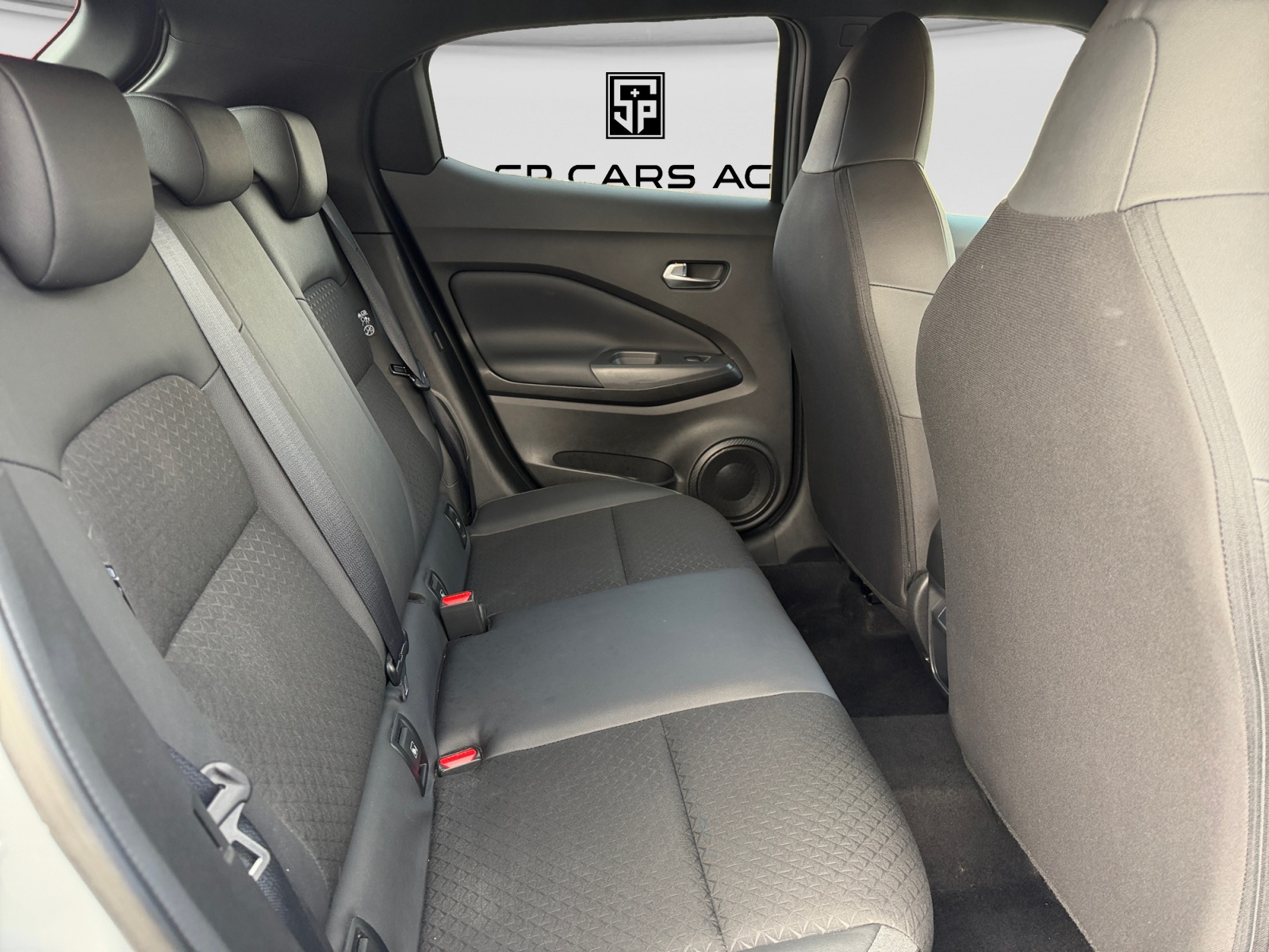 NISSAN Juke 1.0 DIG-T N-Connecta DCT-image-16