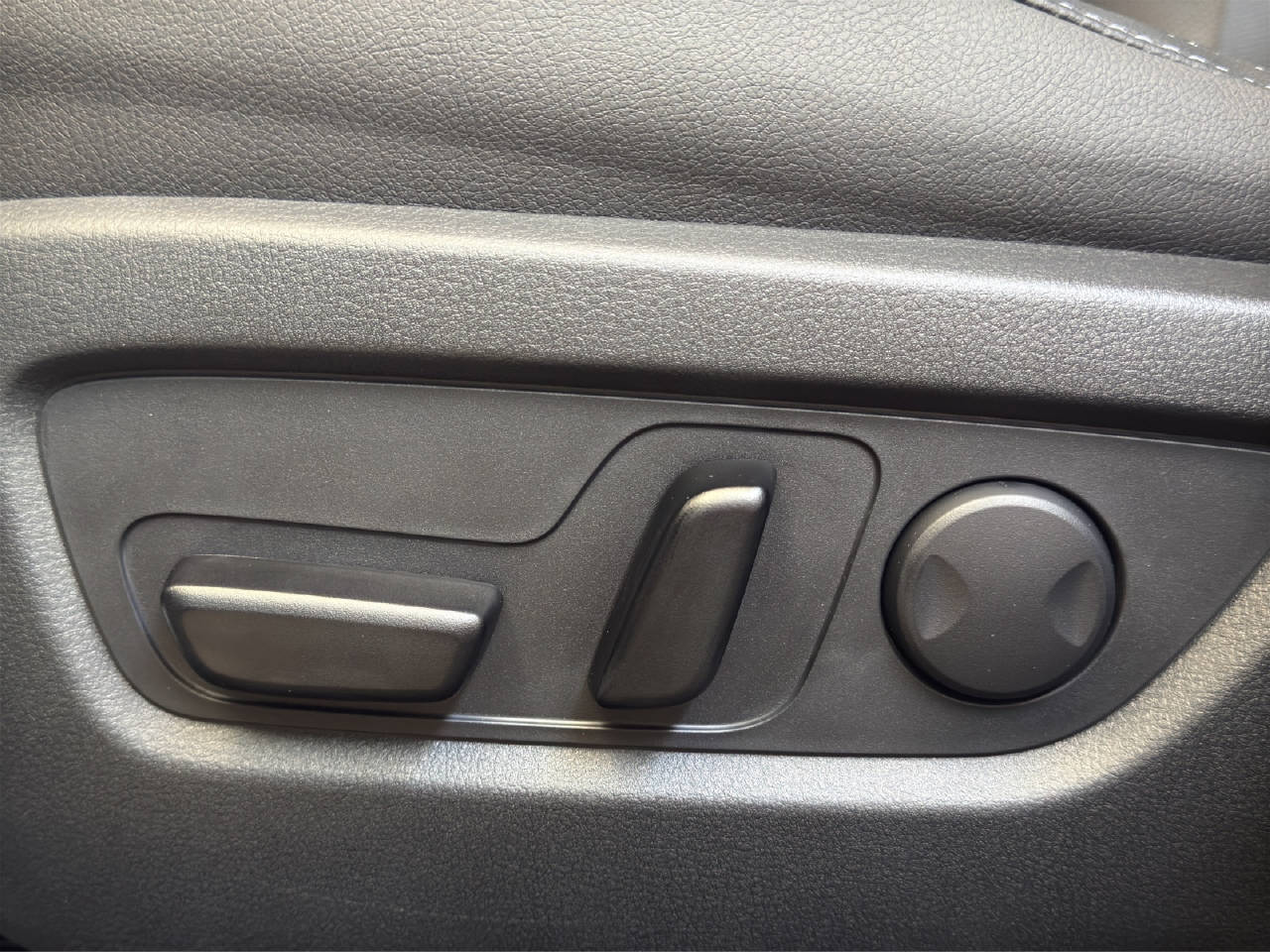 MAZDA CX-5 2.5 Homura AWD Sunroof-image-17