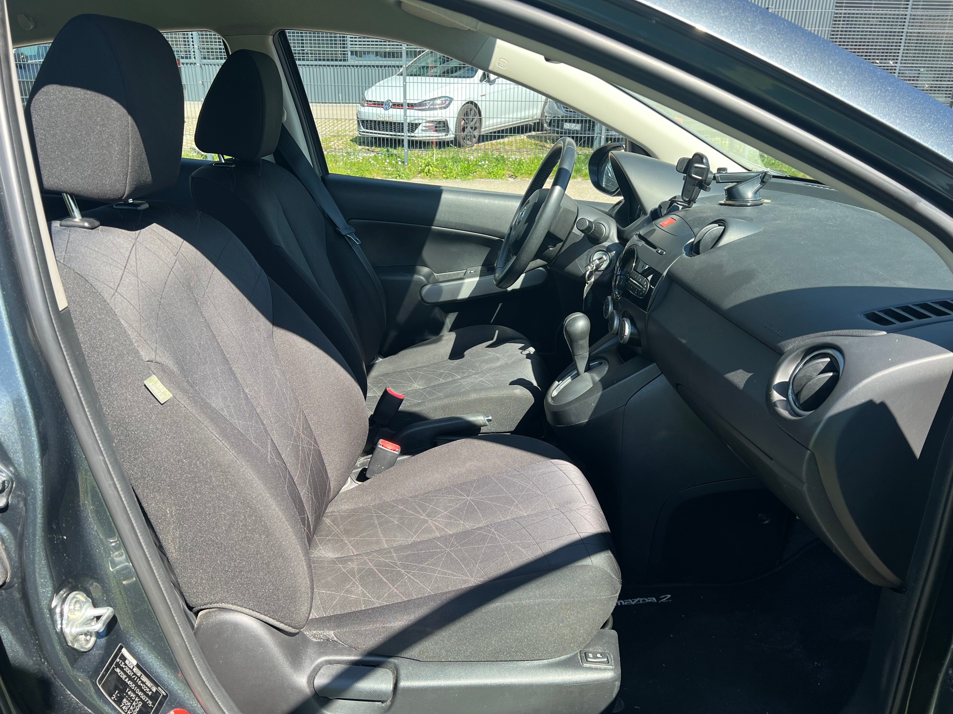 MAZDA 2 1.5i 16V Exclusive Automatic-image-24