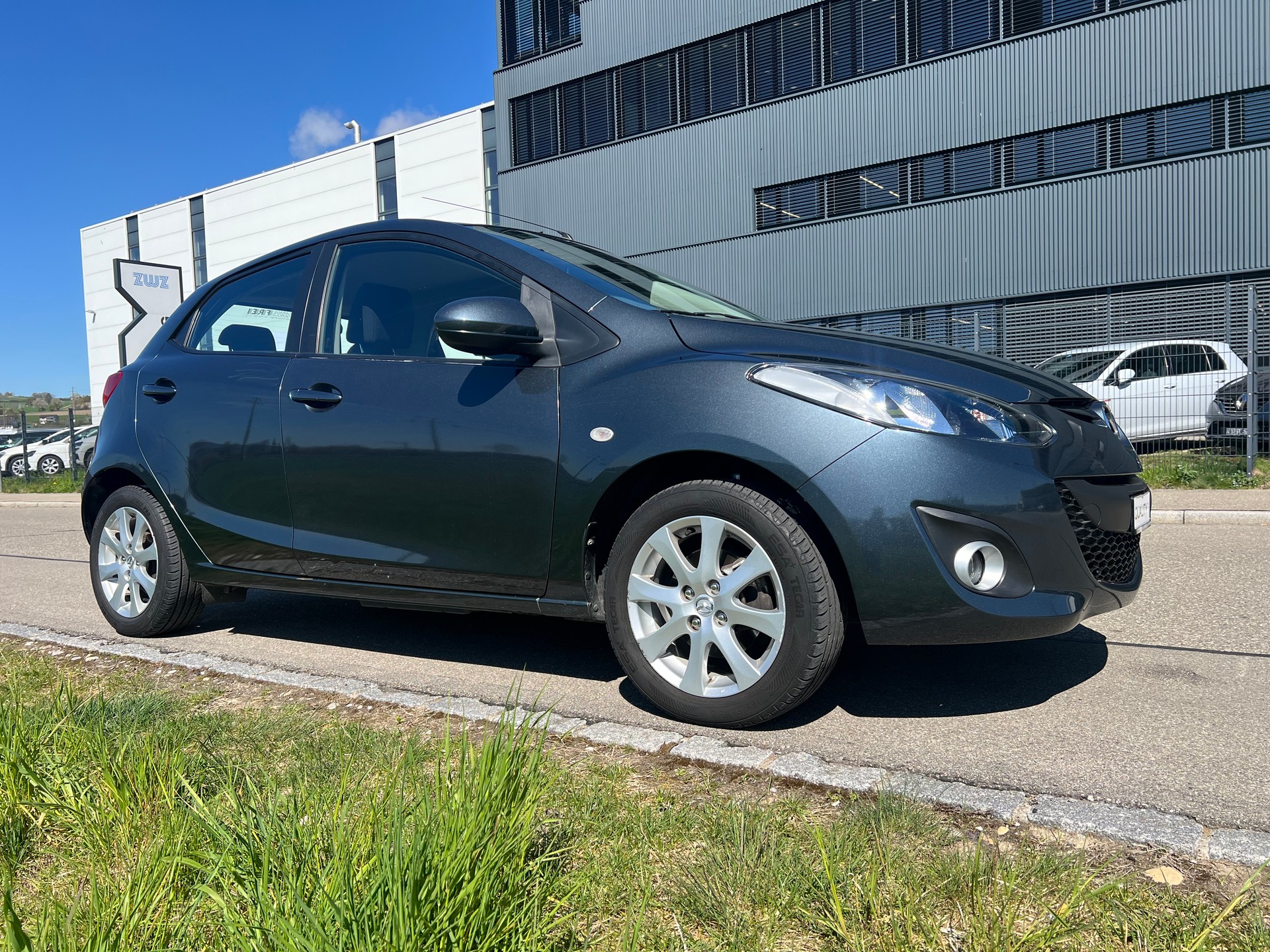 MAZDA 2 1.5i 16V Exclusive Automatic-image-4