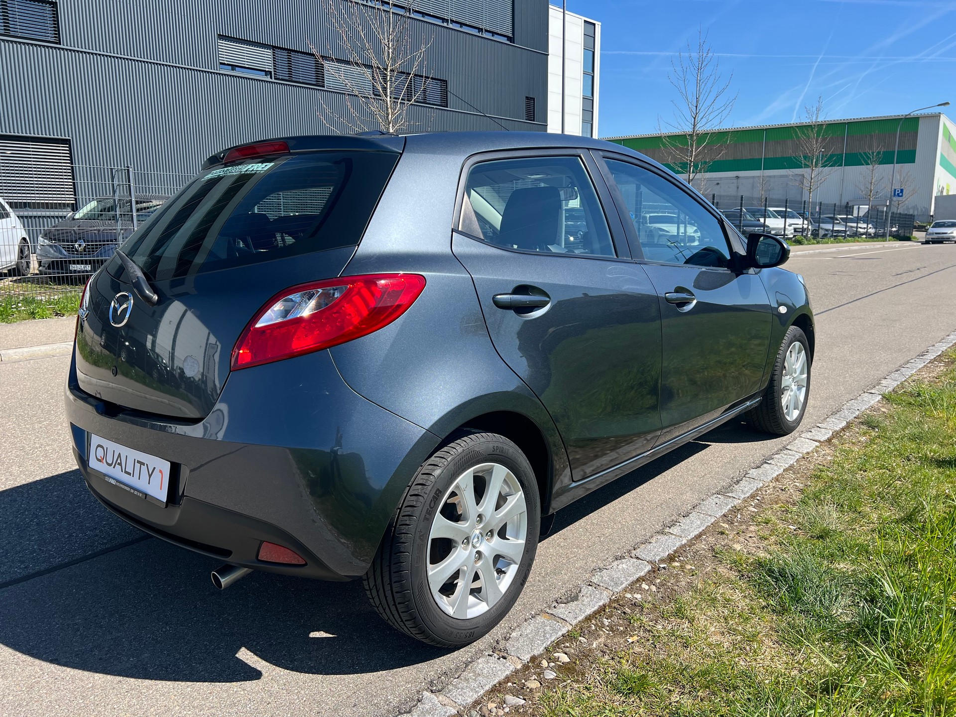MAZDA 2 1.5i 16V Exclusive Automatic-image-7