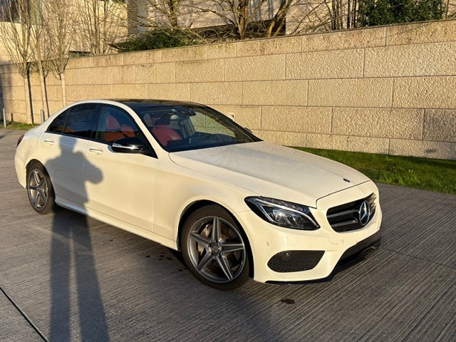 MERCEDES-BENZ C 400 AMG Line 4Matic 7G-Tronic-image-2