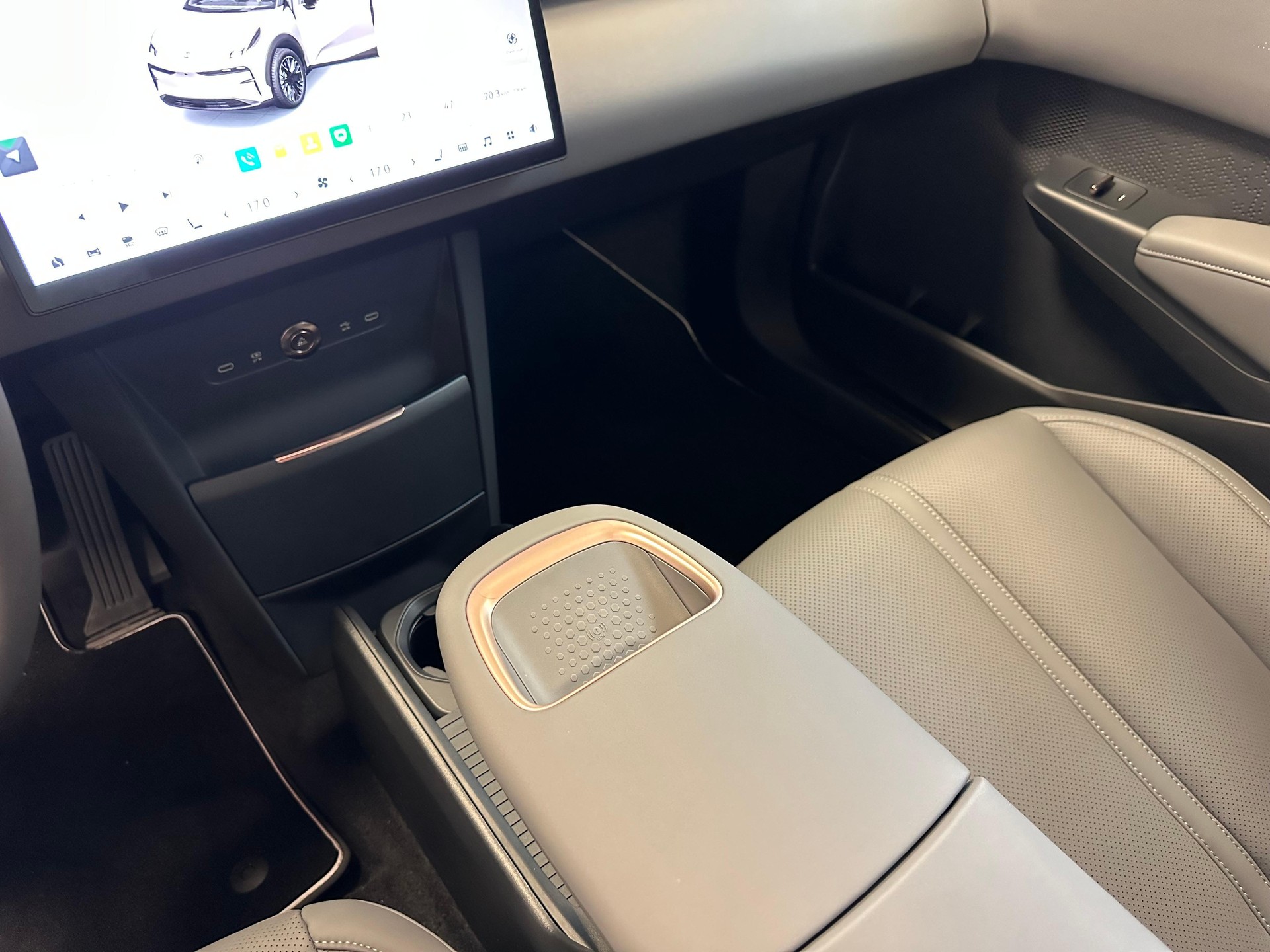 ZEEKR X Privilege AWD-image-6