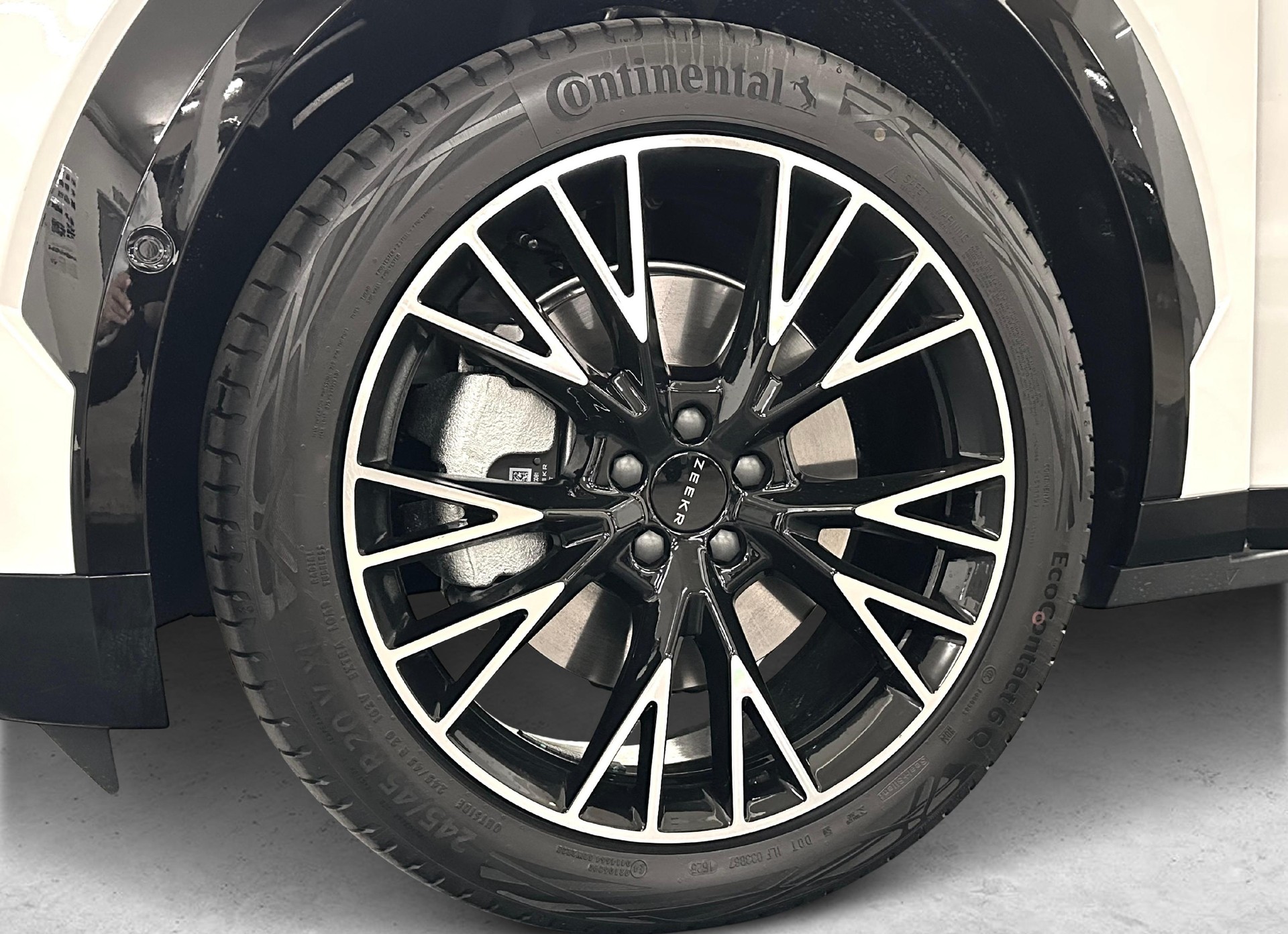 ZEEKR X Privilege AWD-image-10