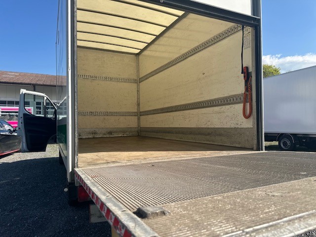 IVECO 35 S 160PS Koffer Hebebühne AHK-image-8