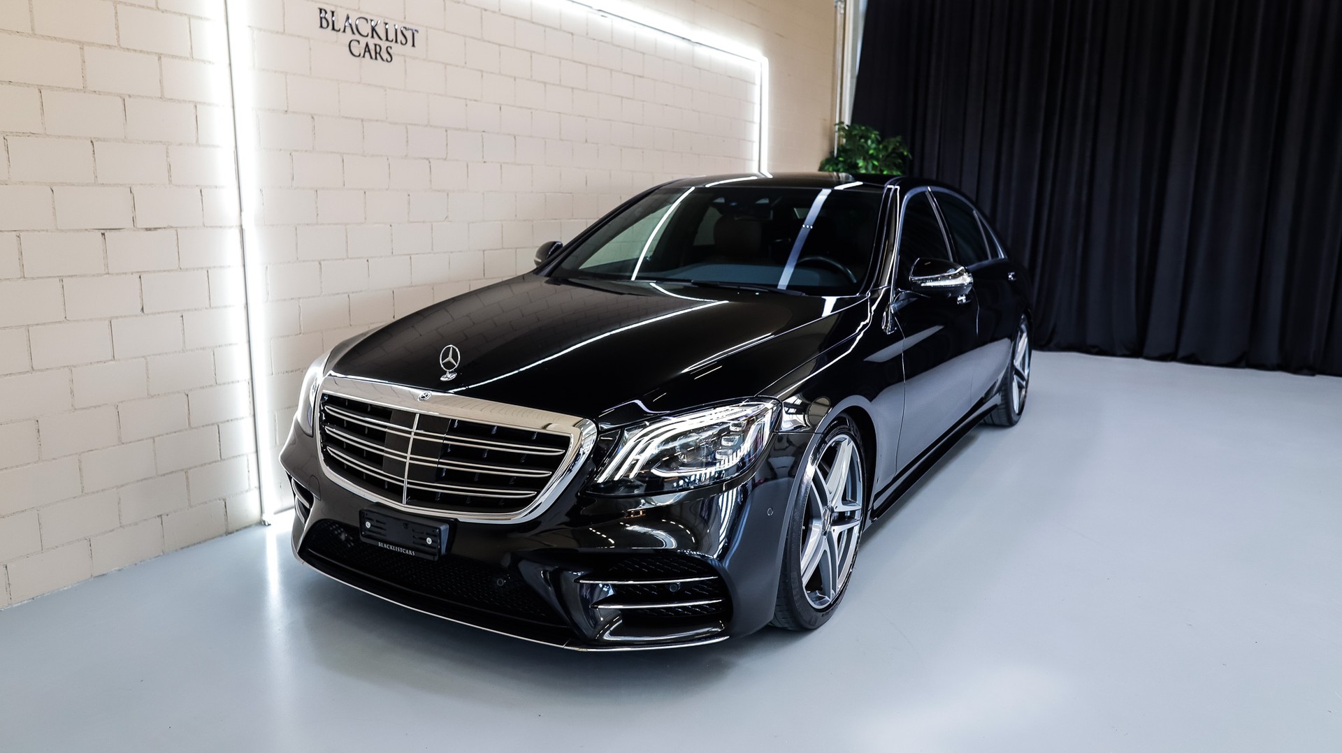 MERCEDES-BENZ S 400 d L 4Matic 9G-Tronic-showroom-element-1