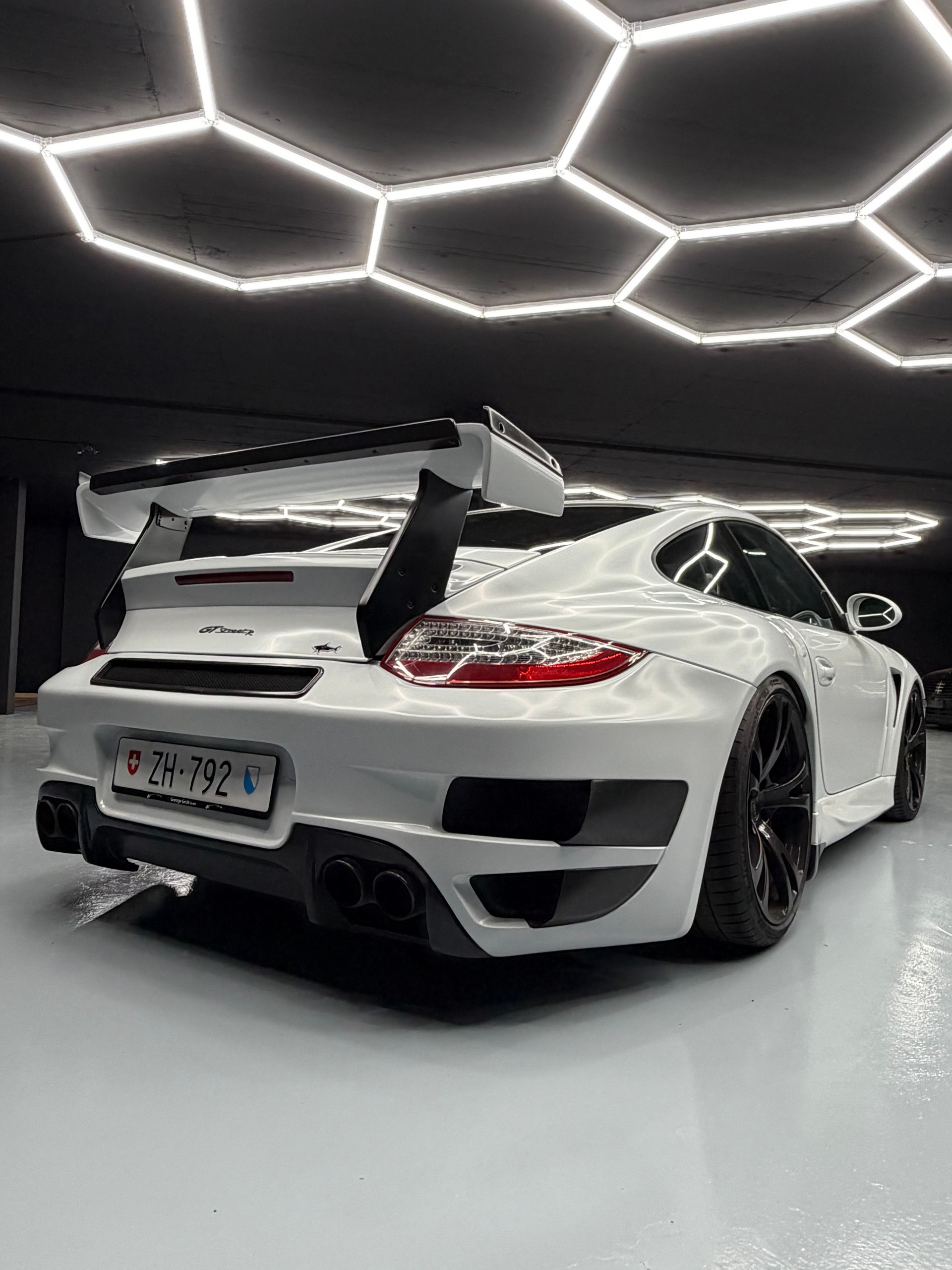 PORSCHE 911 Turbo PDK Techart GT Street R-image-9