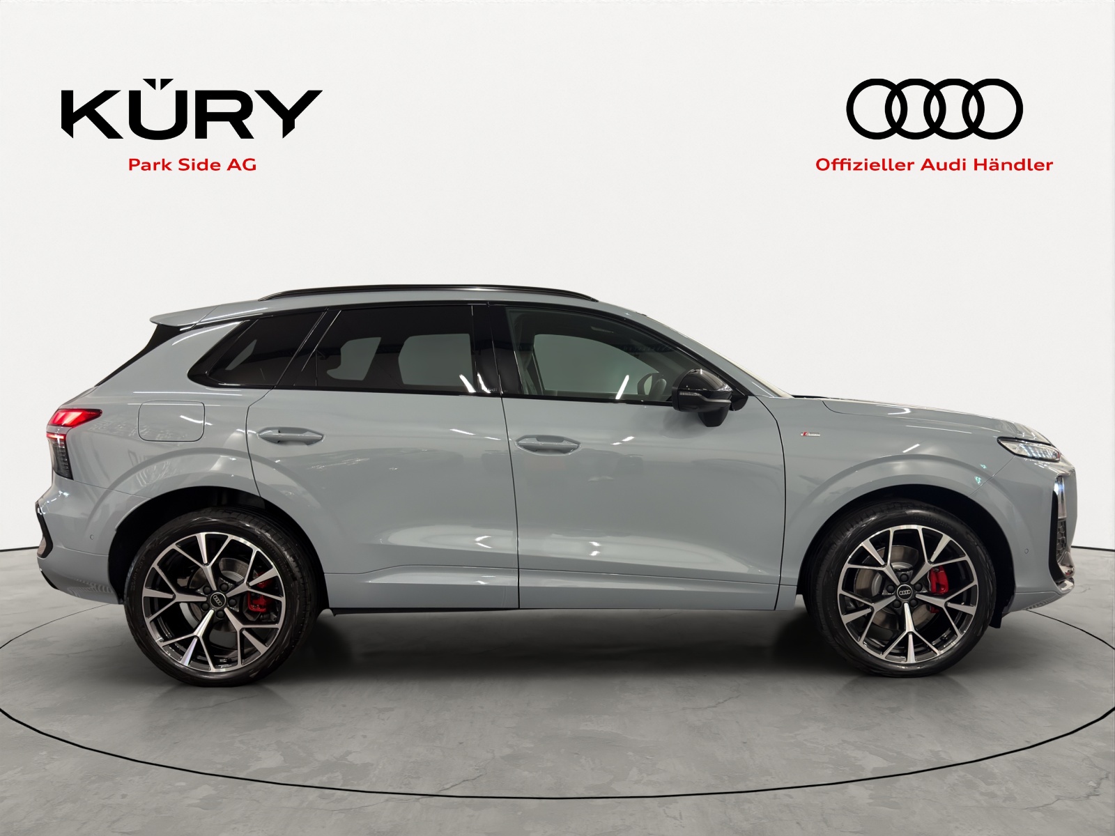 AUDI Q3 SUV TFSI quattro 150 kW S t 204PS-image-2