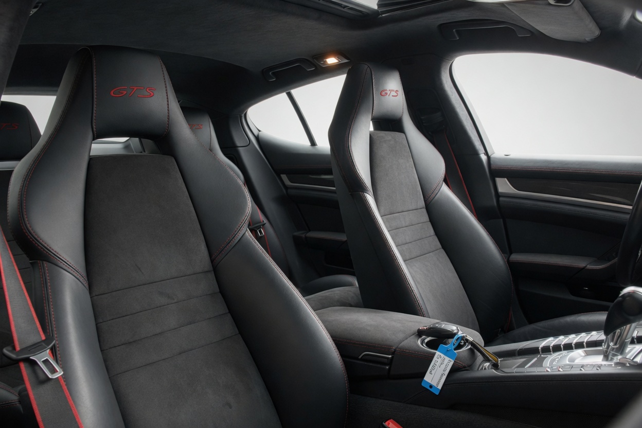 PORSCHE Panamera GTS 4.8 PDK-image-13
