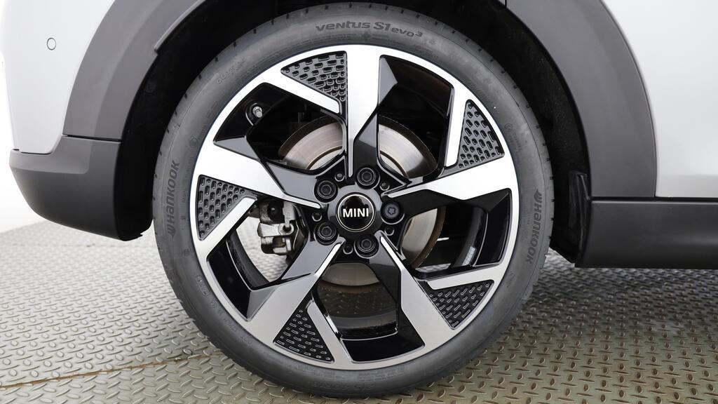 MINI Cooper 5 door C-image-7