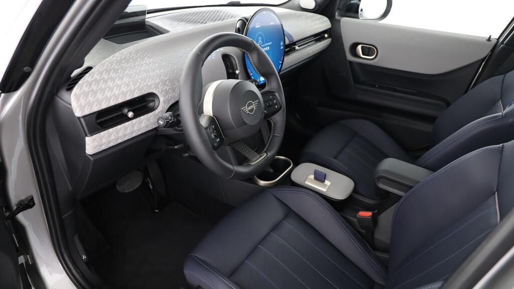 MINI Cooper 5 door C-image-16