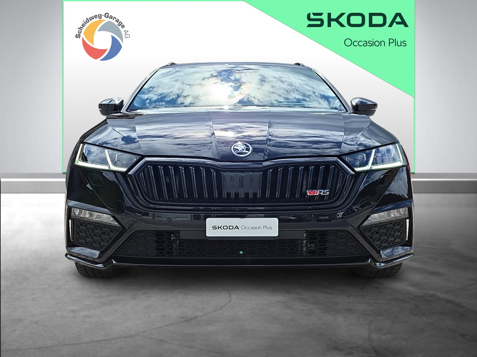 SKODA Octavia Combi 2.0 TSI DSG RS-image-1