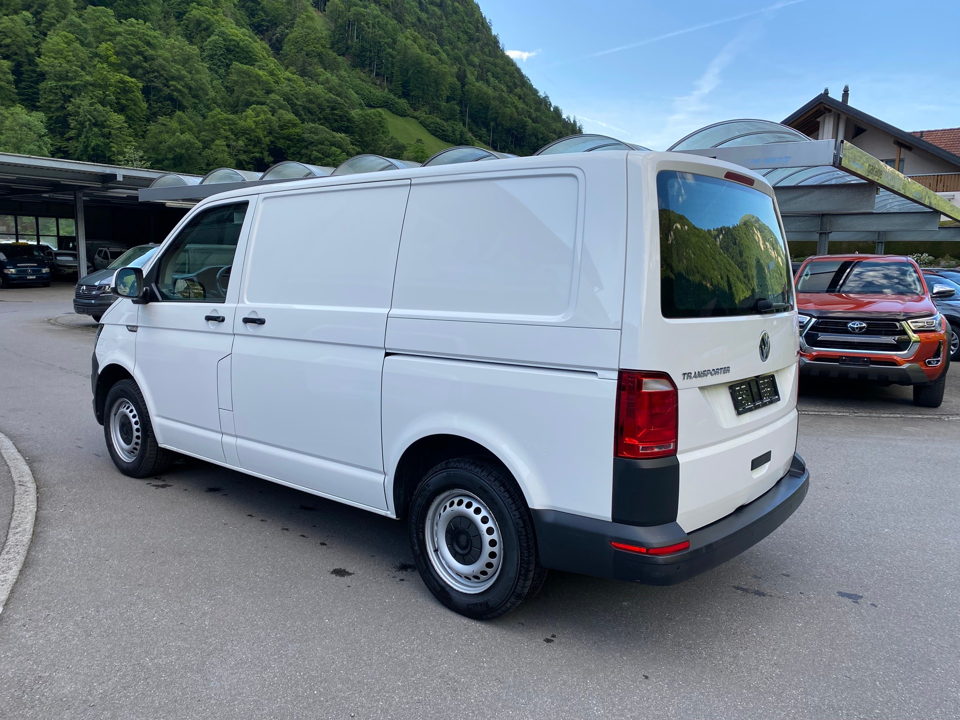 VW T6 2.0 TDI 4Motion DSG-image-11