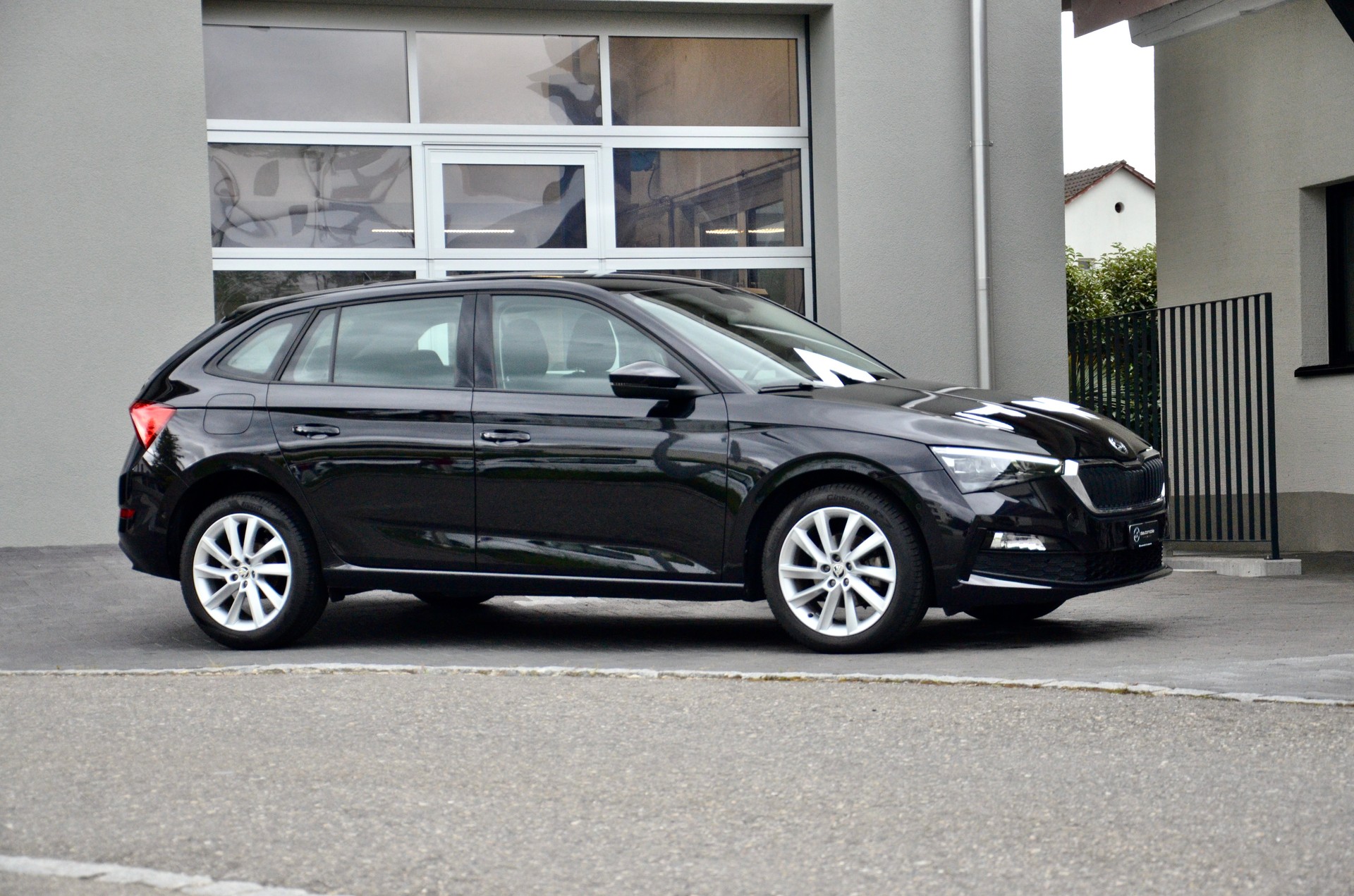 SKODA Scala 1.5 TSI ACT Style DSG-image-4
