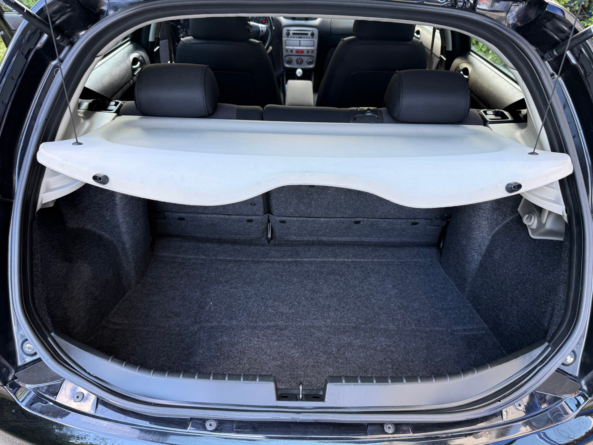 ALFA ROMEO 147 1.6 TS 16V Distinctive-image-13