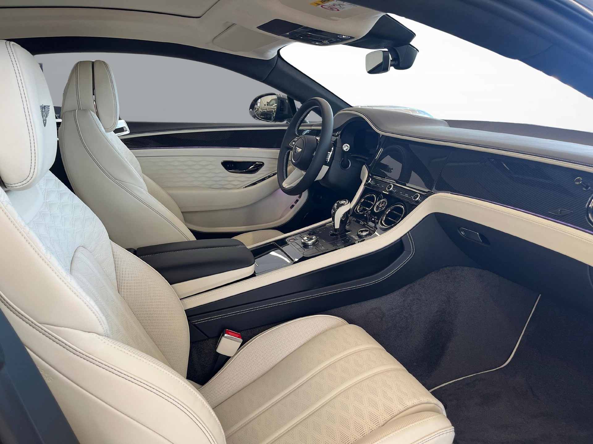 BENTLEY Continental GT 4.0 V8 Hybrid S-image-9