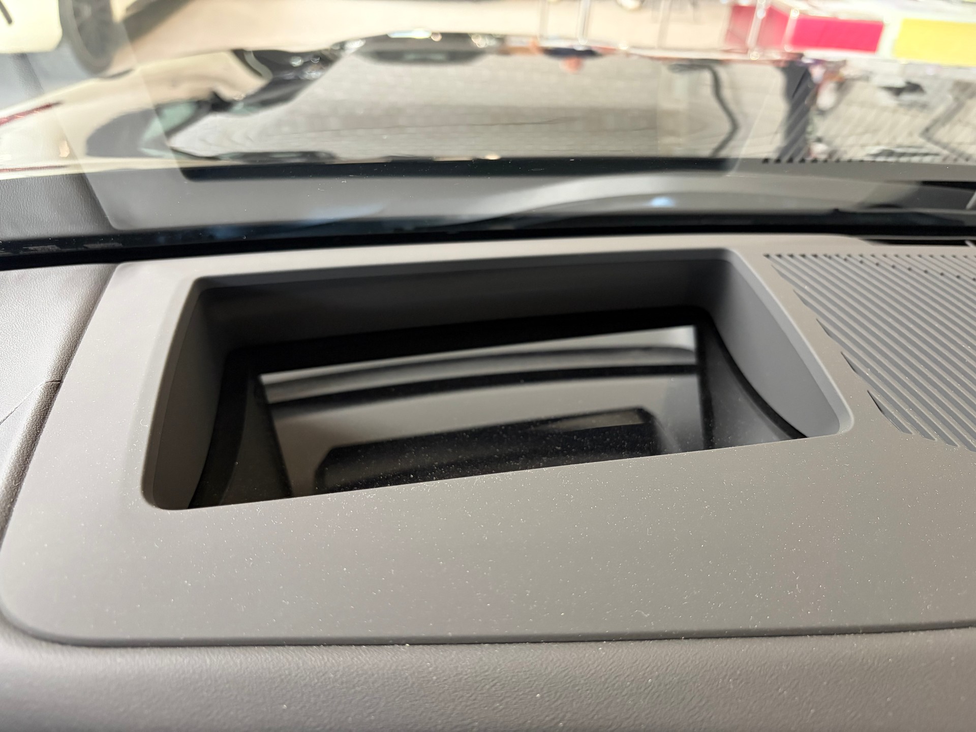 BMW 520d 48V M Sport Steptronic-image-11