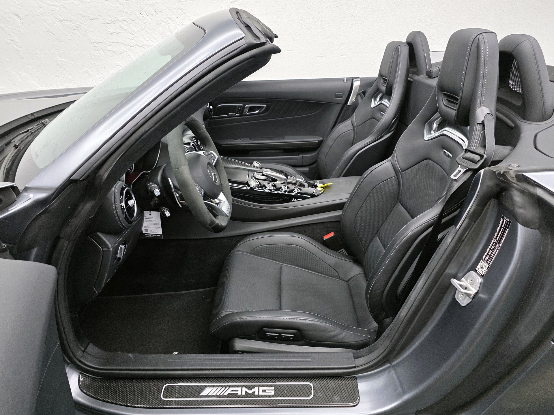 MERCEDES-BENZ AMG GT C Roadster-image-12