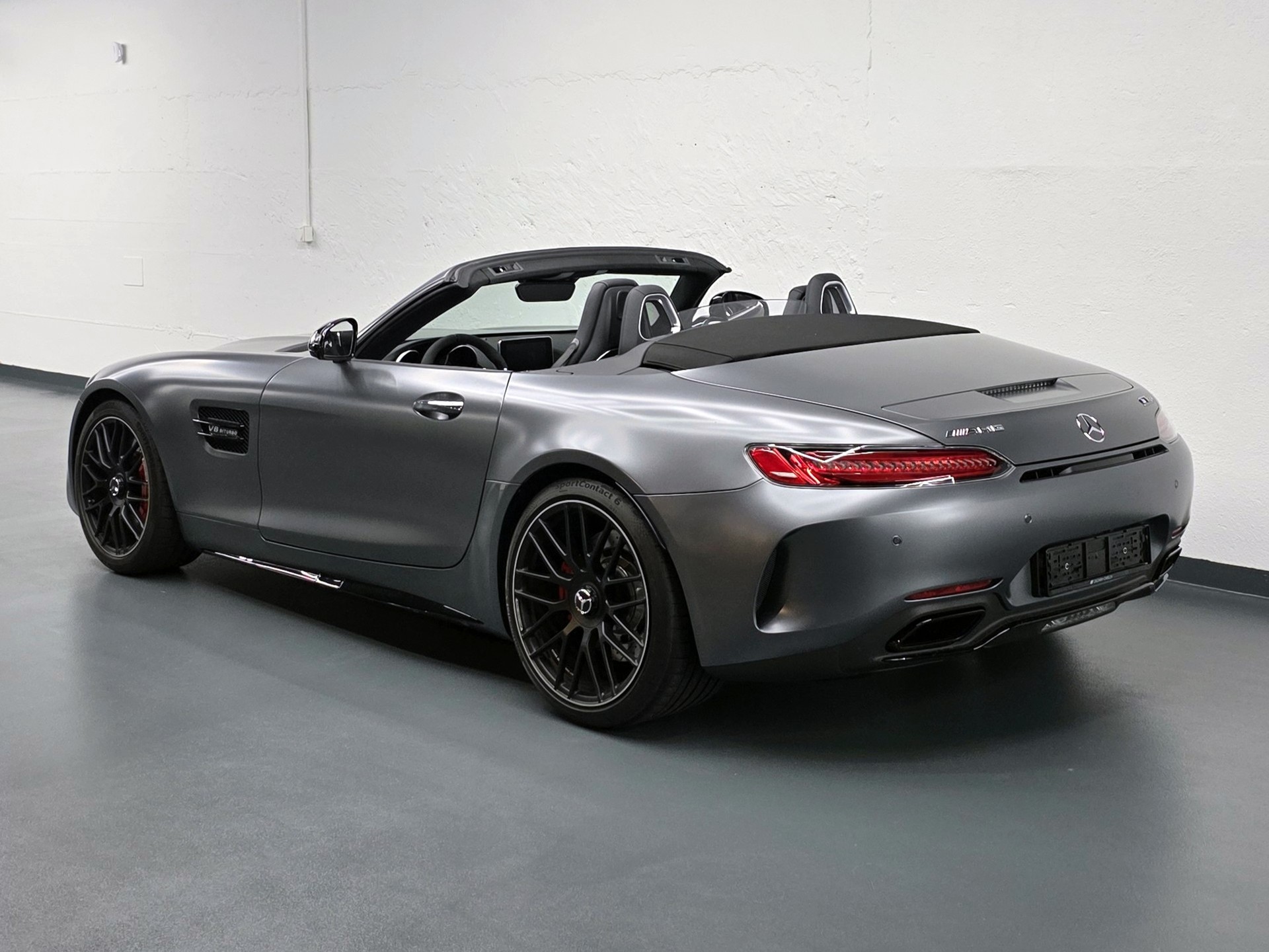 MERCEDES-BENZ AMG GT C Roadster-image-6