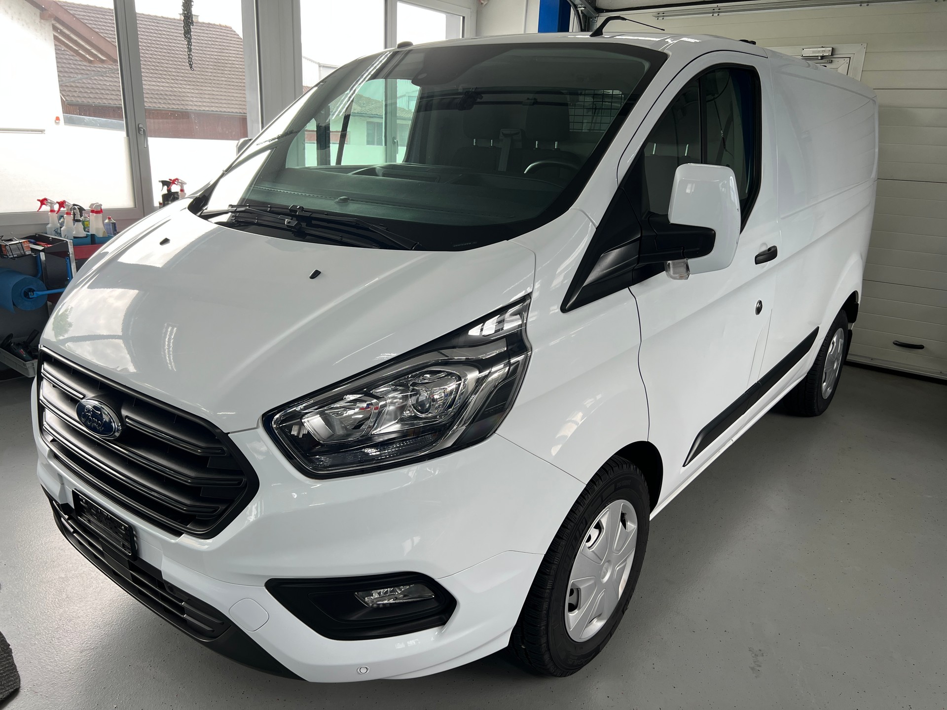 FORD Transit Custom Van 320 L1H1 Ambiente