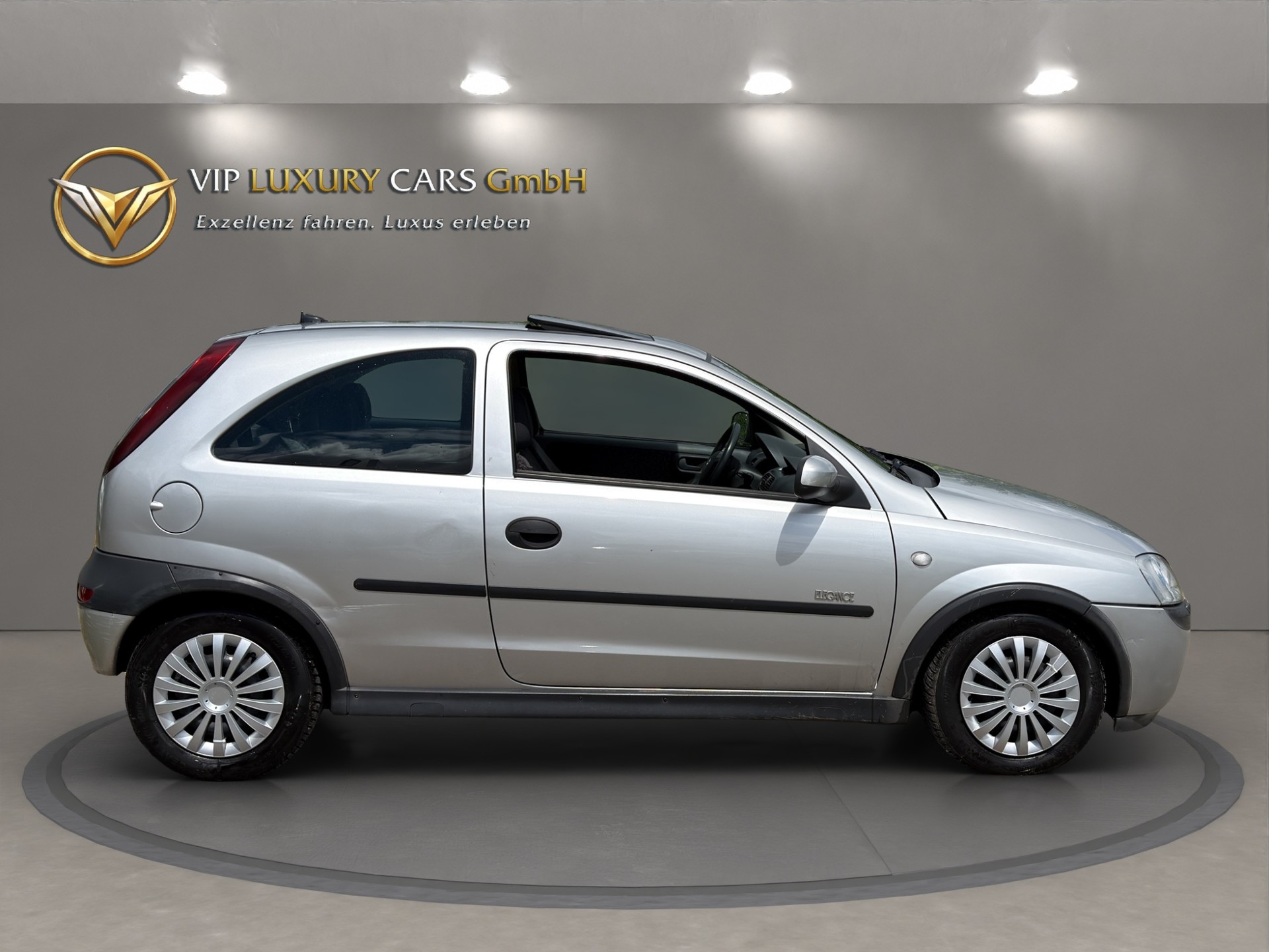 OPEL Corsa 1.4 16V Sport-image-5