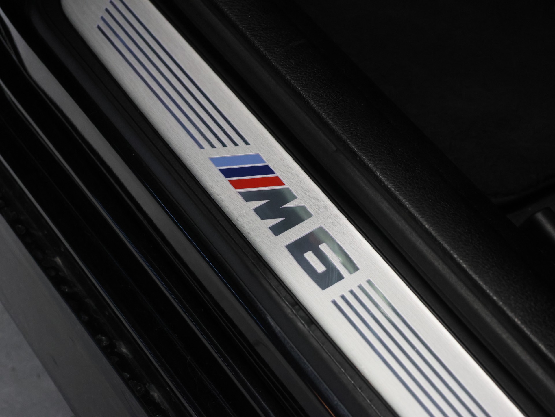 BMW BMW M6 Gran Coupe Drivelogic *Carbon-Keramik-Bremsanlage* Massagesitze * Carbon-Interieur*-image-18