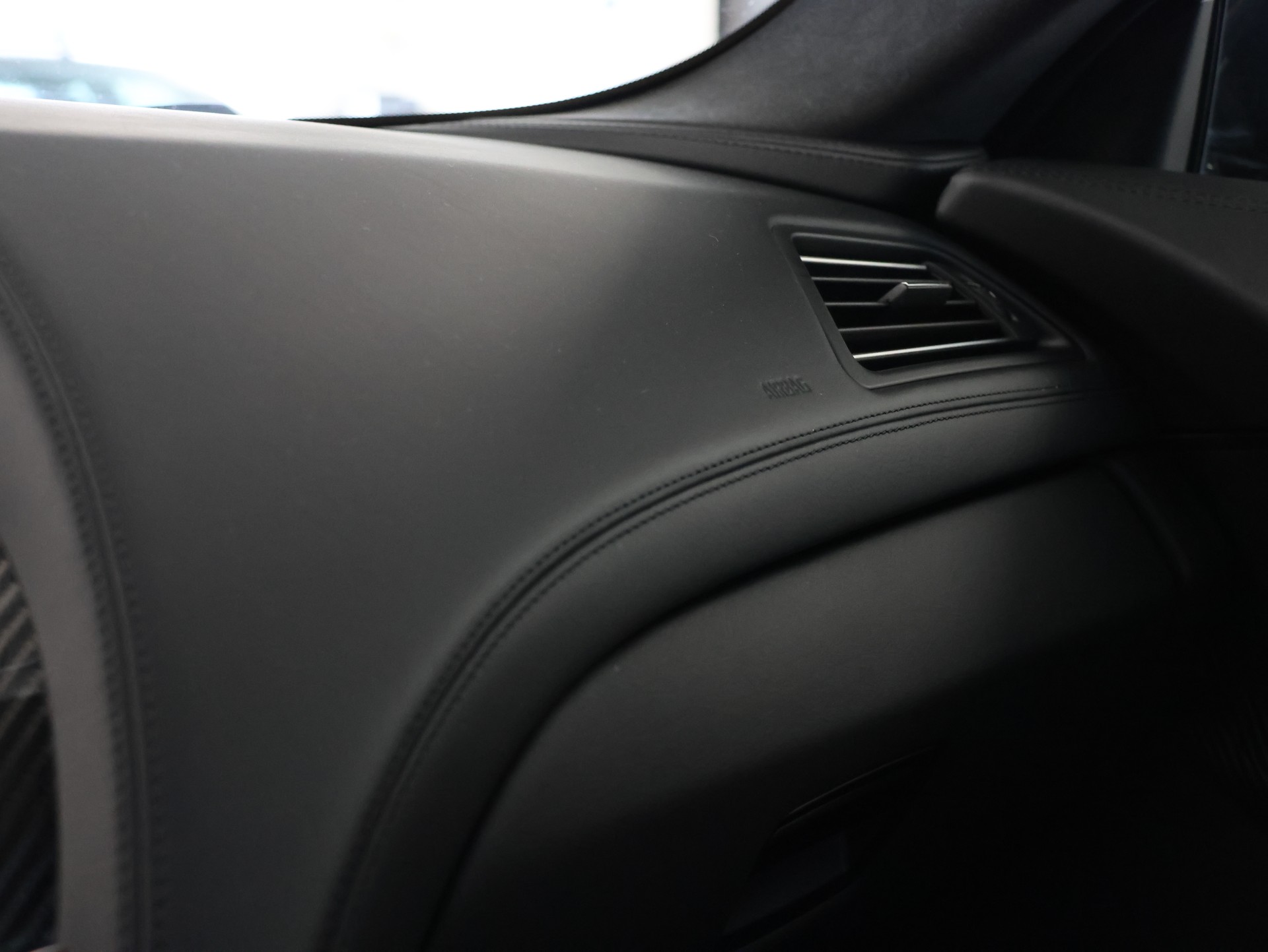 BMW BMW M6 Gran Coupe Drivelogic *Carbon-Keramik-Bremsanlage* Massagesitze * Carbon-Interieur*-image-30