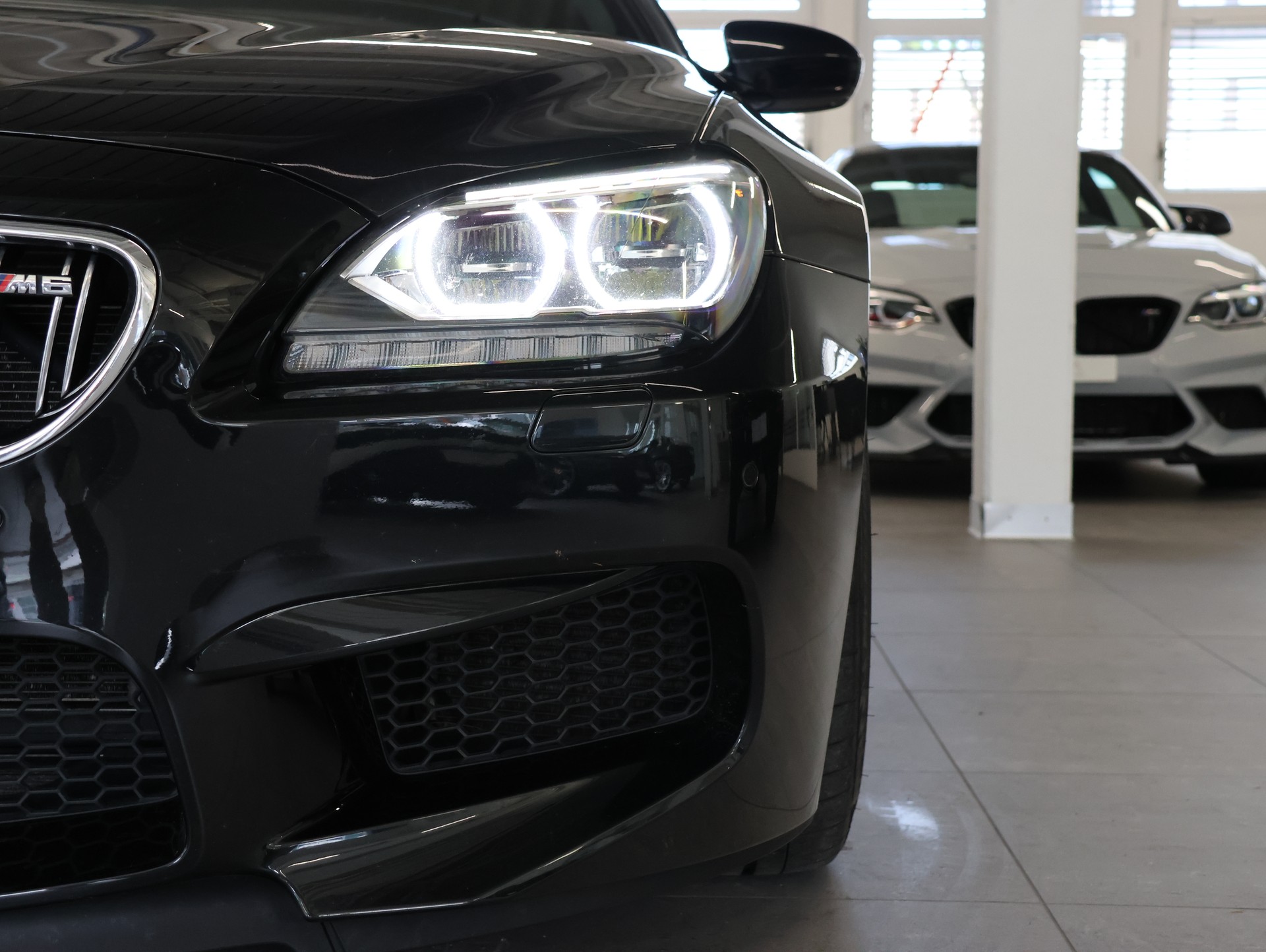 BMW BMW M6 Gran Coupe Drivelogic *Carbon-Keramik-Bremsanlage* Massagesitze * Carbon-Interieur*-image-8