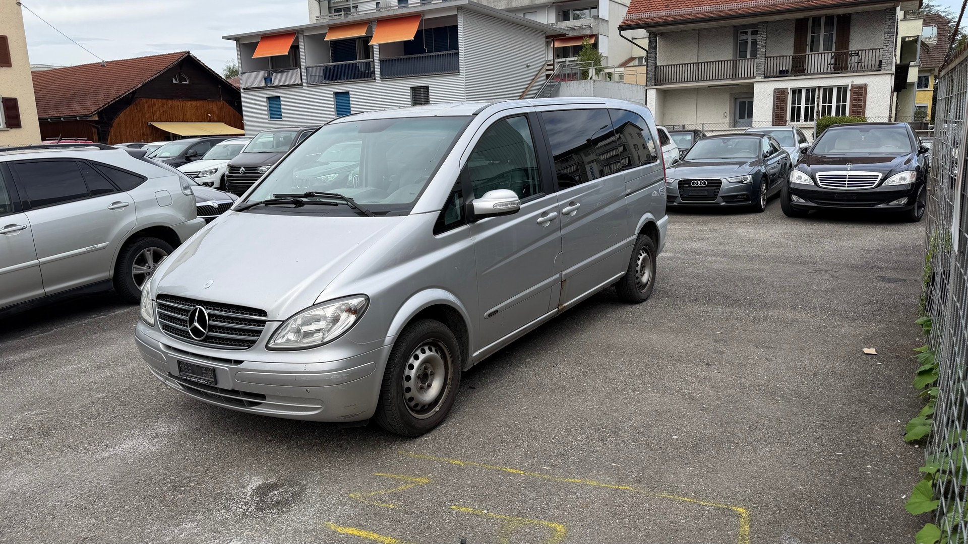 MERCEDES-BENZ Viano 3.0 Ambiente EL Automat-image-0