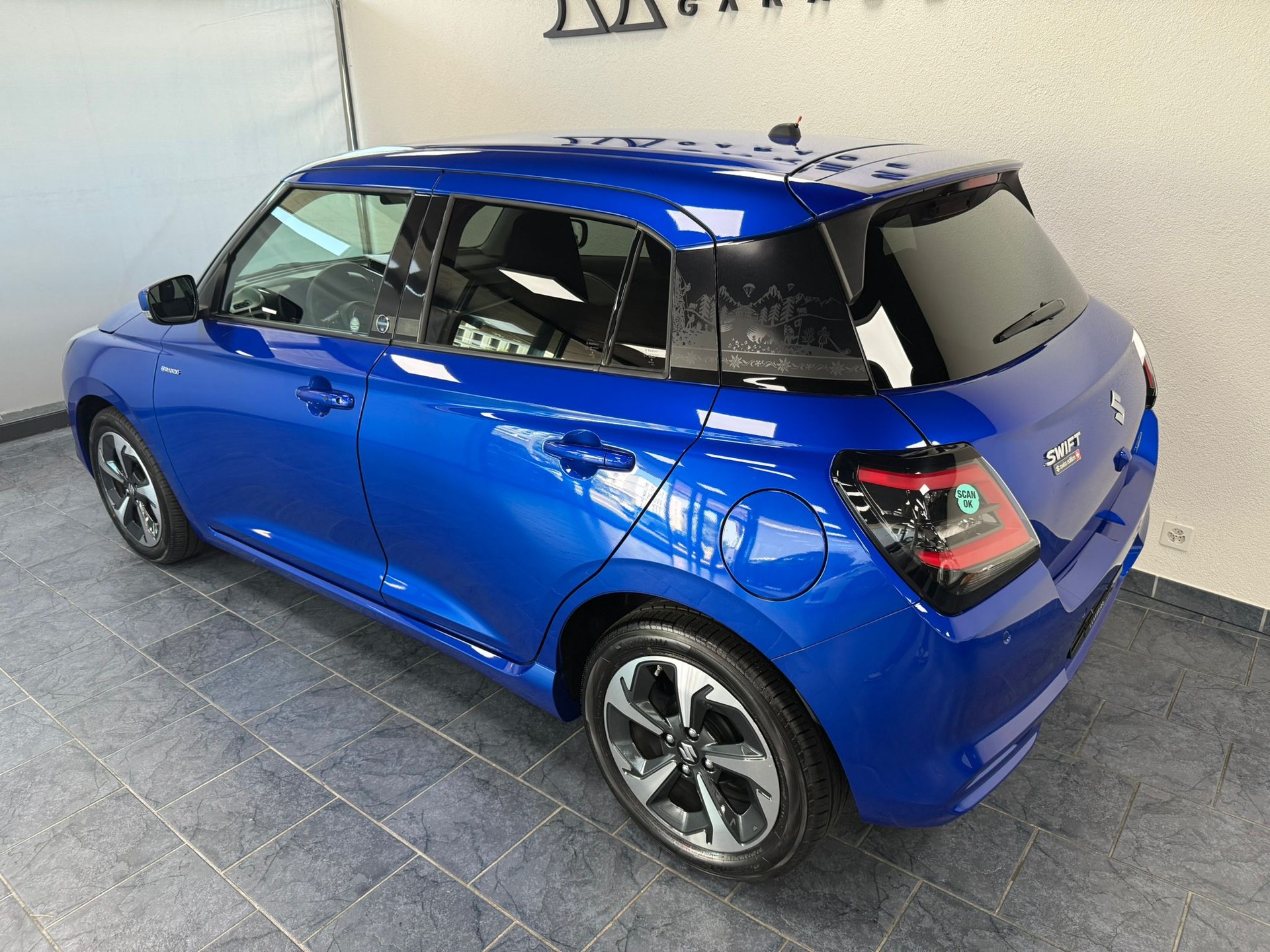 SUZUKI Swift 1.2 Tradizio Top Hybrid CVT-image-5