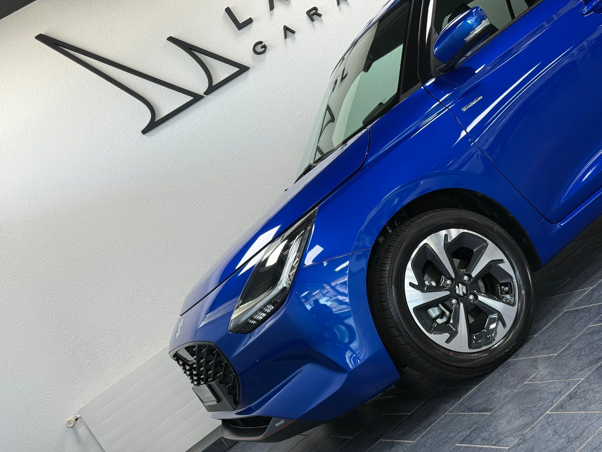 SUZUKI Swift 1.2 Tradizio Top Hybrid CVT-image-7