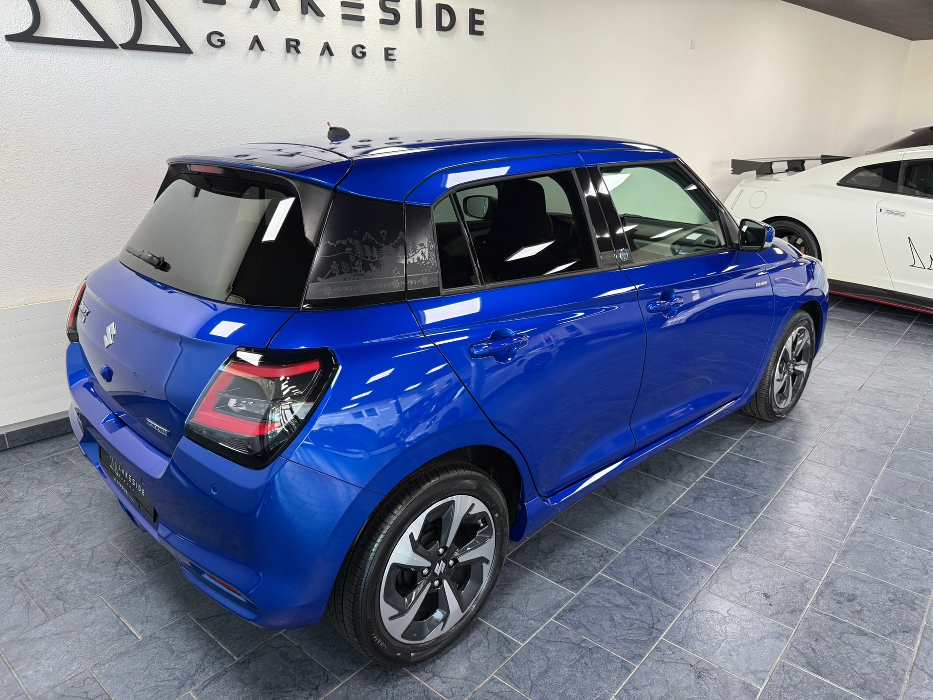 SUZUKI Swift 1.2 Tradizio Top Hybrid CVT-image-3