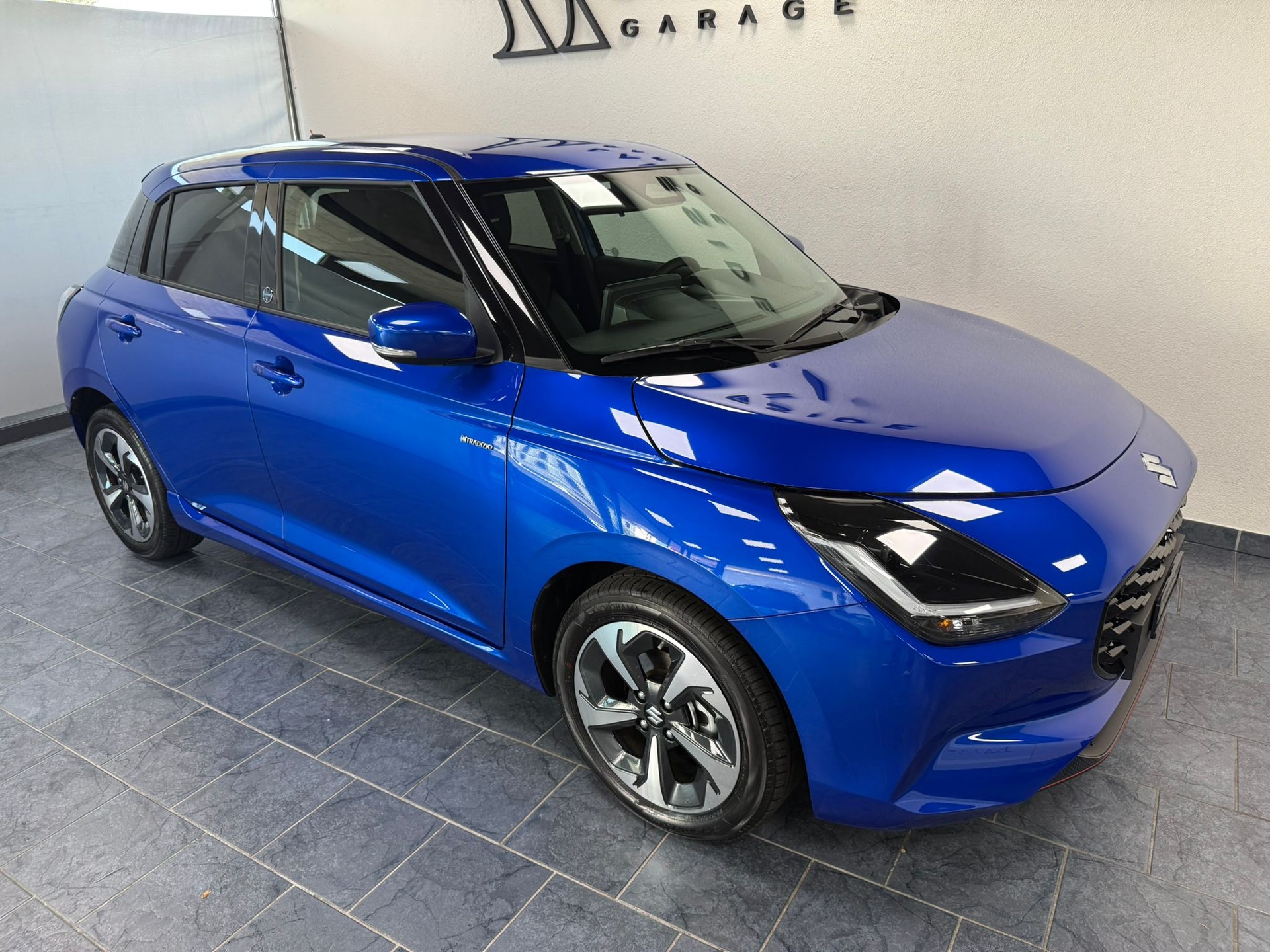 SUZUKI Swift 1.2 Tradizio Top Hybrid CVT-image-2