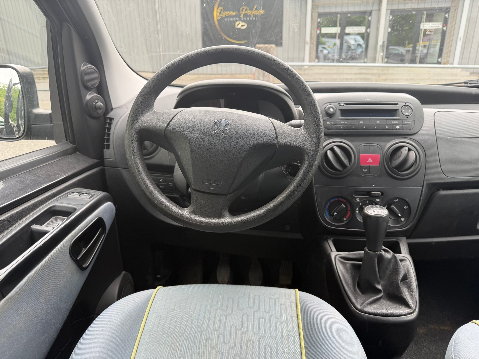 PEUGEOT Bipper Tepee 1.4 Outdoor ** Klimaanlage ** PDC H ** 04x Airbag ** Frisch Ab MFK-image-3