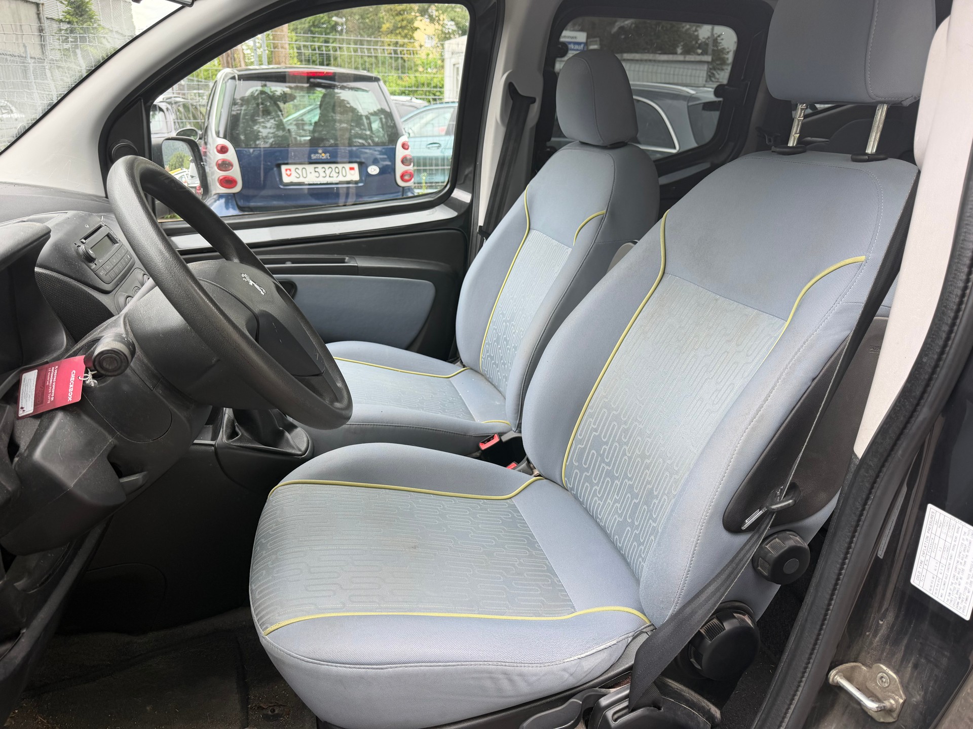 PEUGEOT Bipper Tepee 1.4 Outdoor ** Klimaanlage ** PDC H ** 04x Airbag ** Frisch Ab MFK-image-6