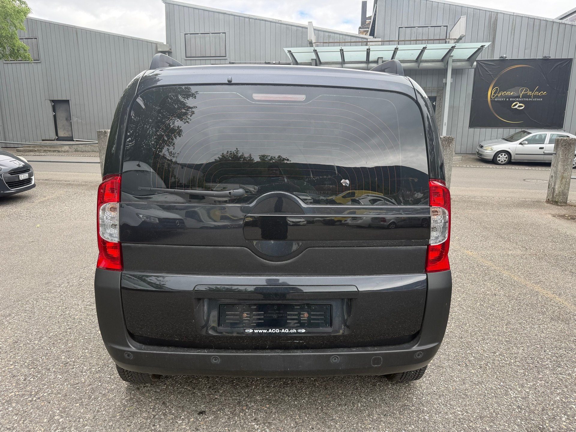 PEUGEOT Bipper Tepee 1.4 Outdoor ** Klimaanlage ** PDC H ** 04x Airbag ** Frisch Ab MFK-image-10