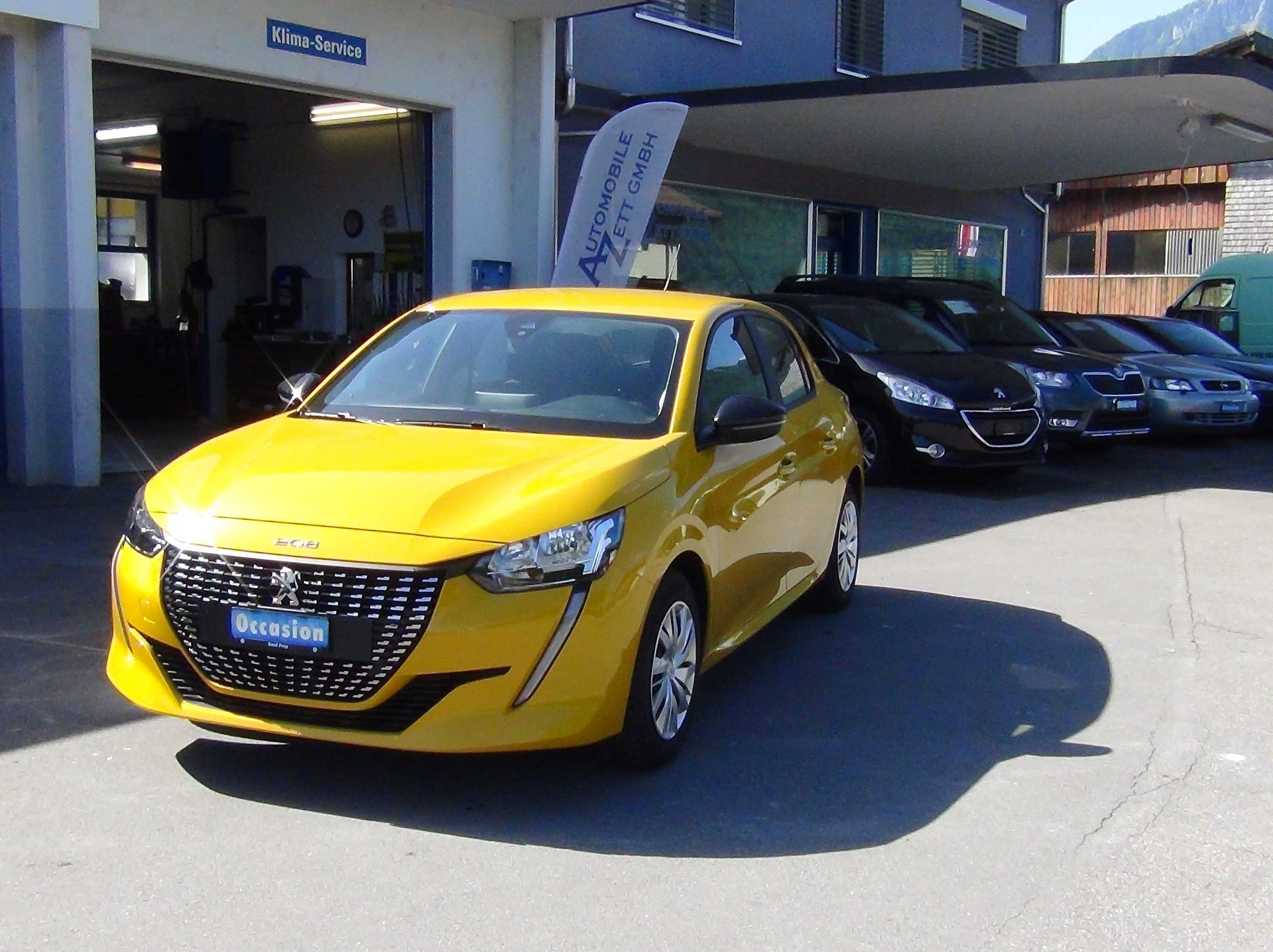 PEUGEOT 208 1.2 PureTech Like-image-6