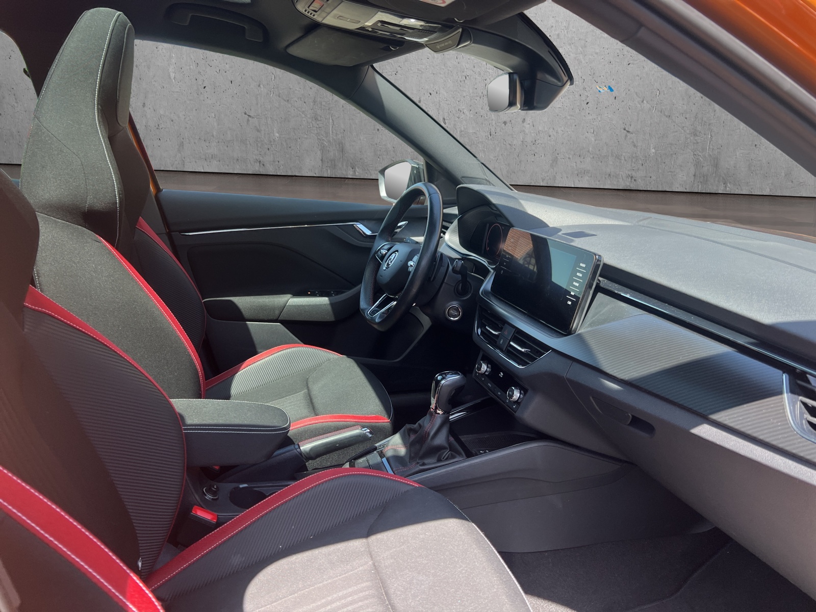 SKODA Kamiq 1.0 TSI Monte Carlo DSG-image-10