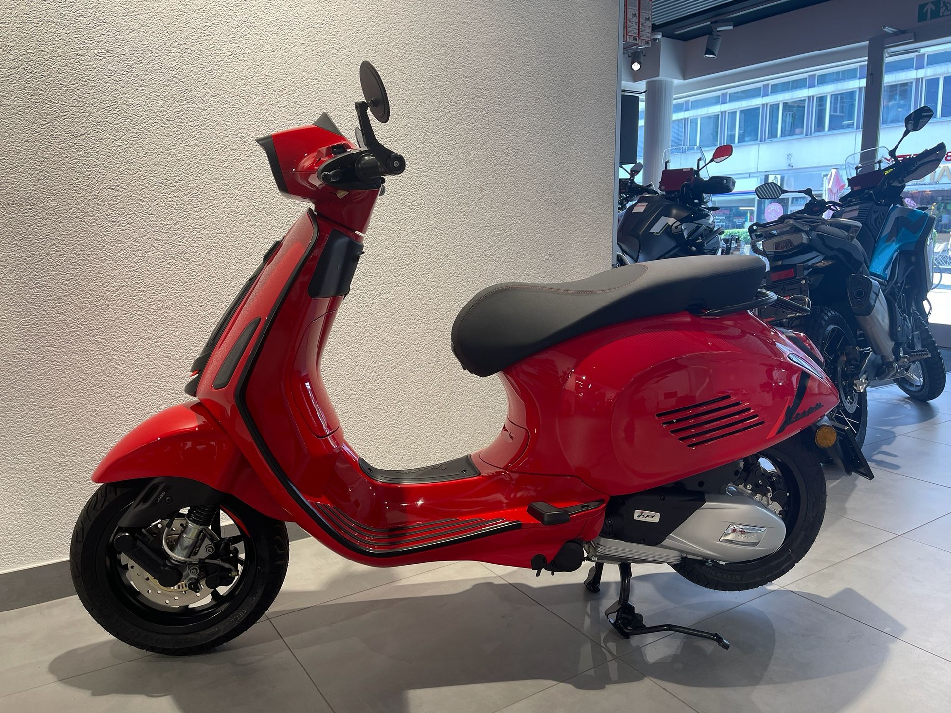 PIAGGIO Vespa Sprint 125 Sport ABS | Neu | div. Zubehör | Roller | Garantie-image-12