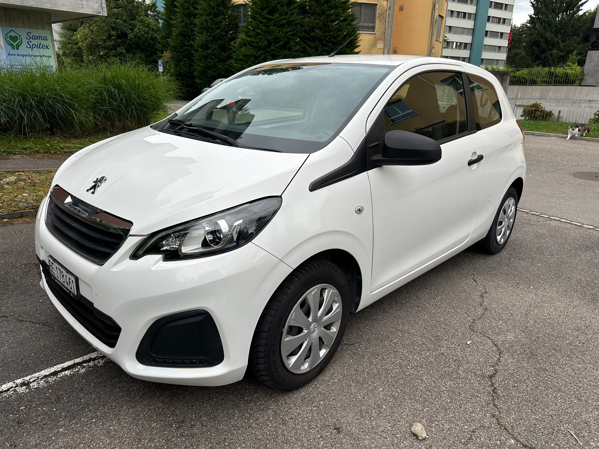 PEUGEOT 1.0 VTi Like S/S-image-3