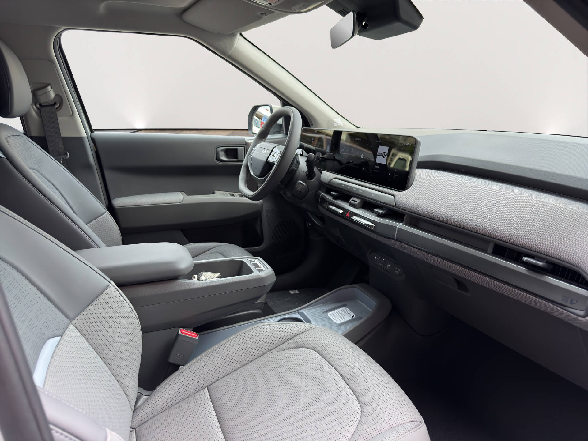 KIA EV3 81 kWh Earth-image-14